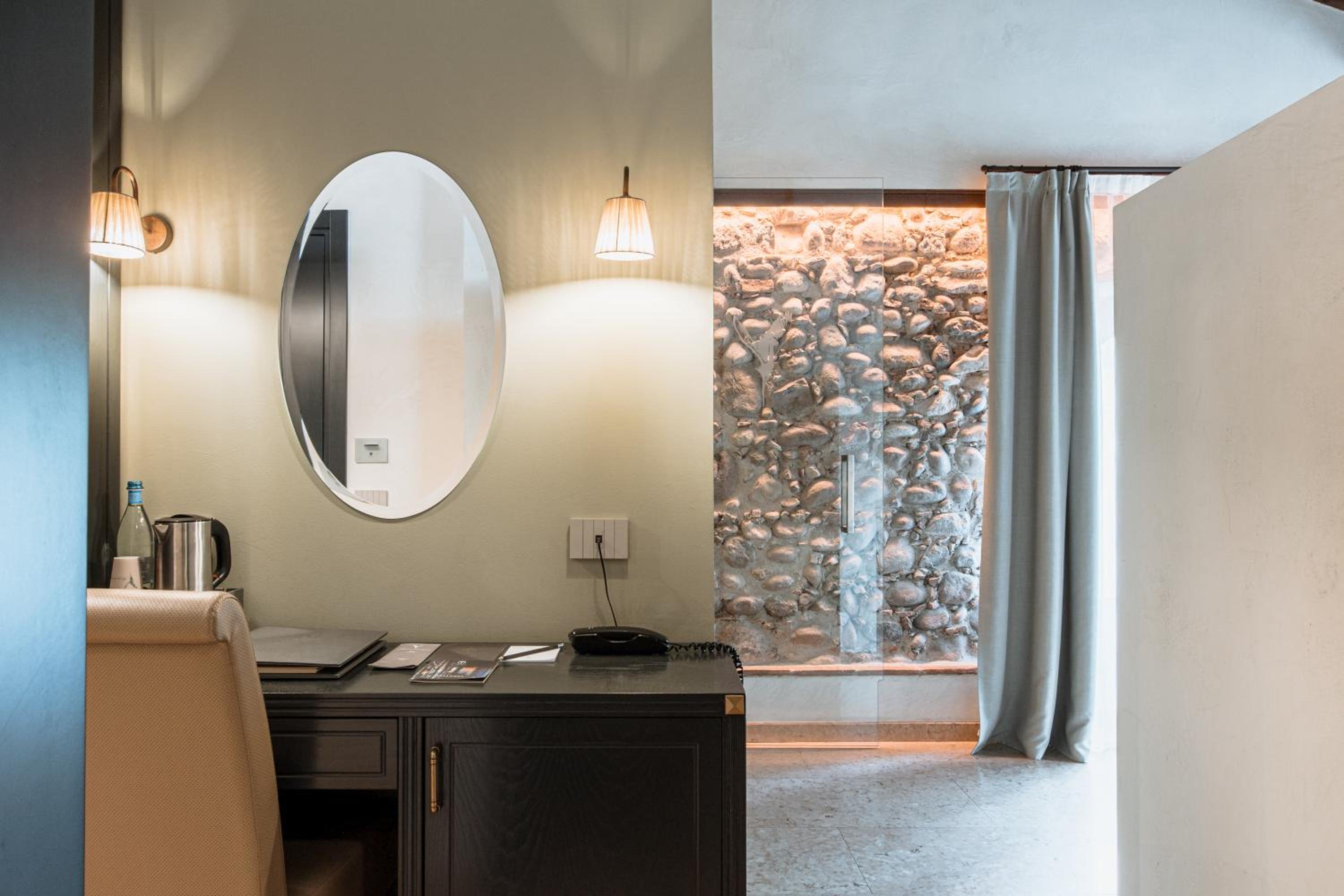 Junior Suite - Photo 7