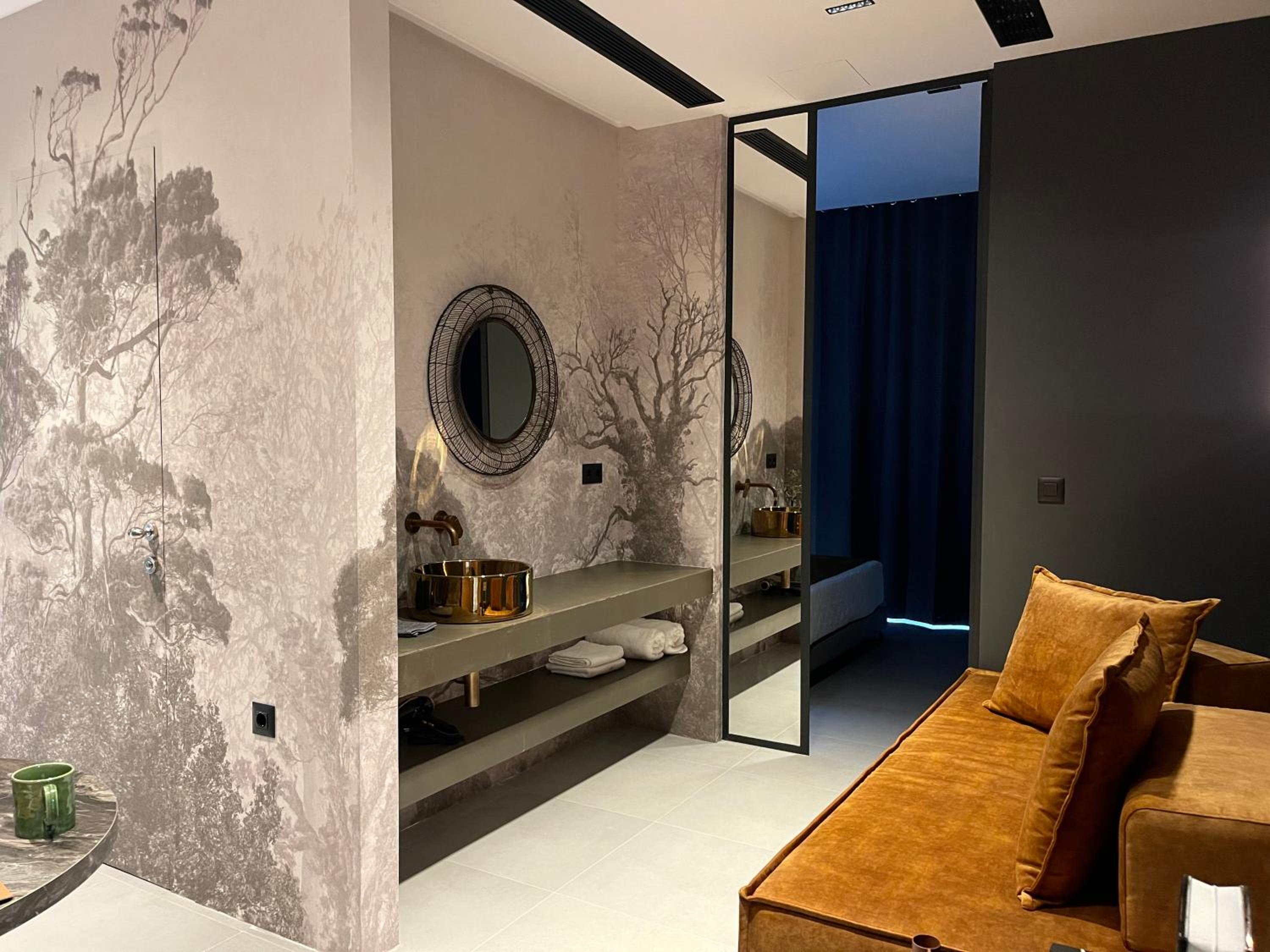 One-Bedroom Premium Apartment