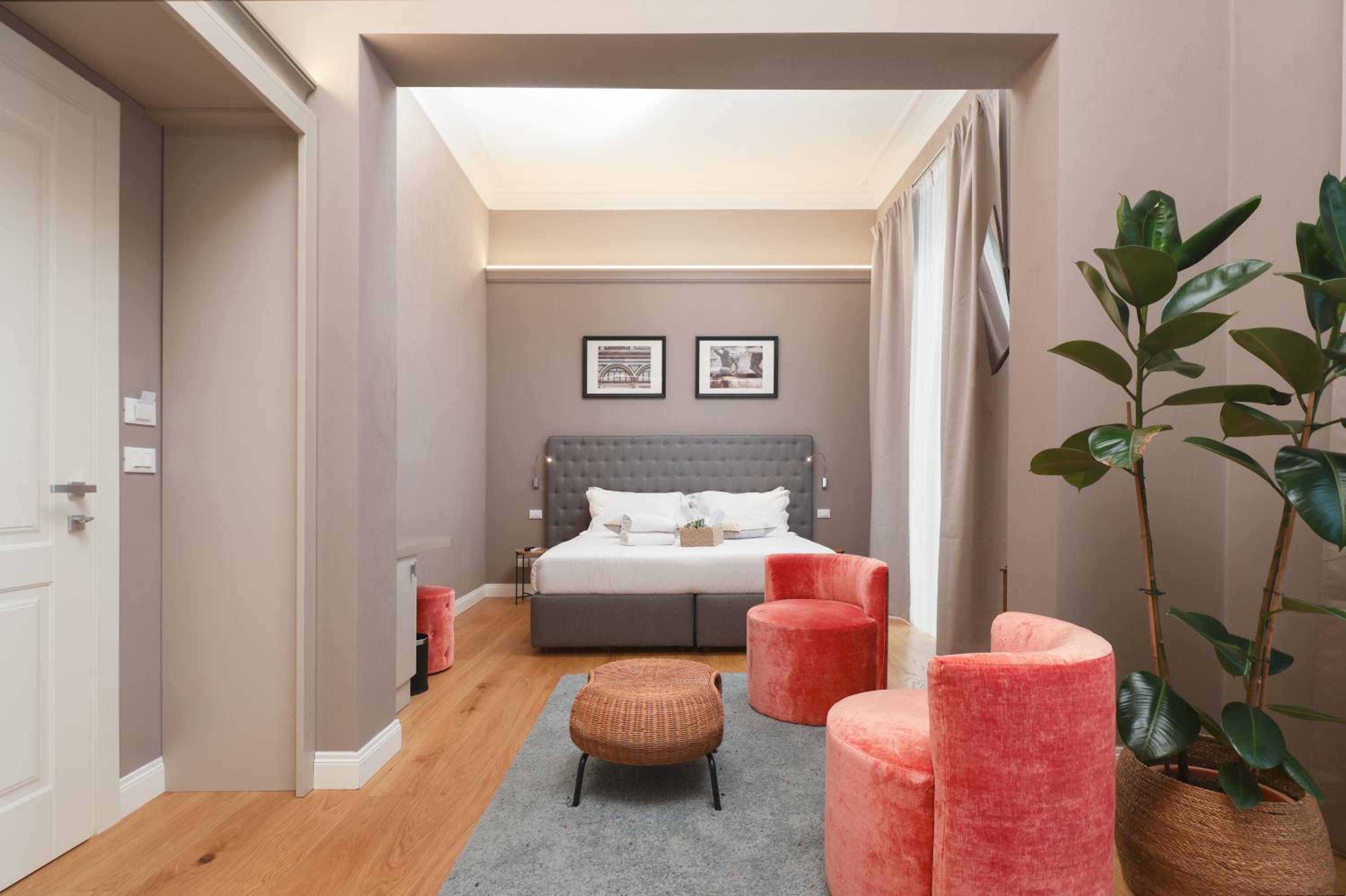 Deluxe Double Room with Balcony