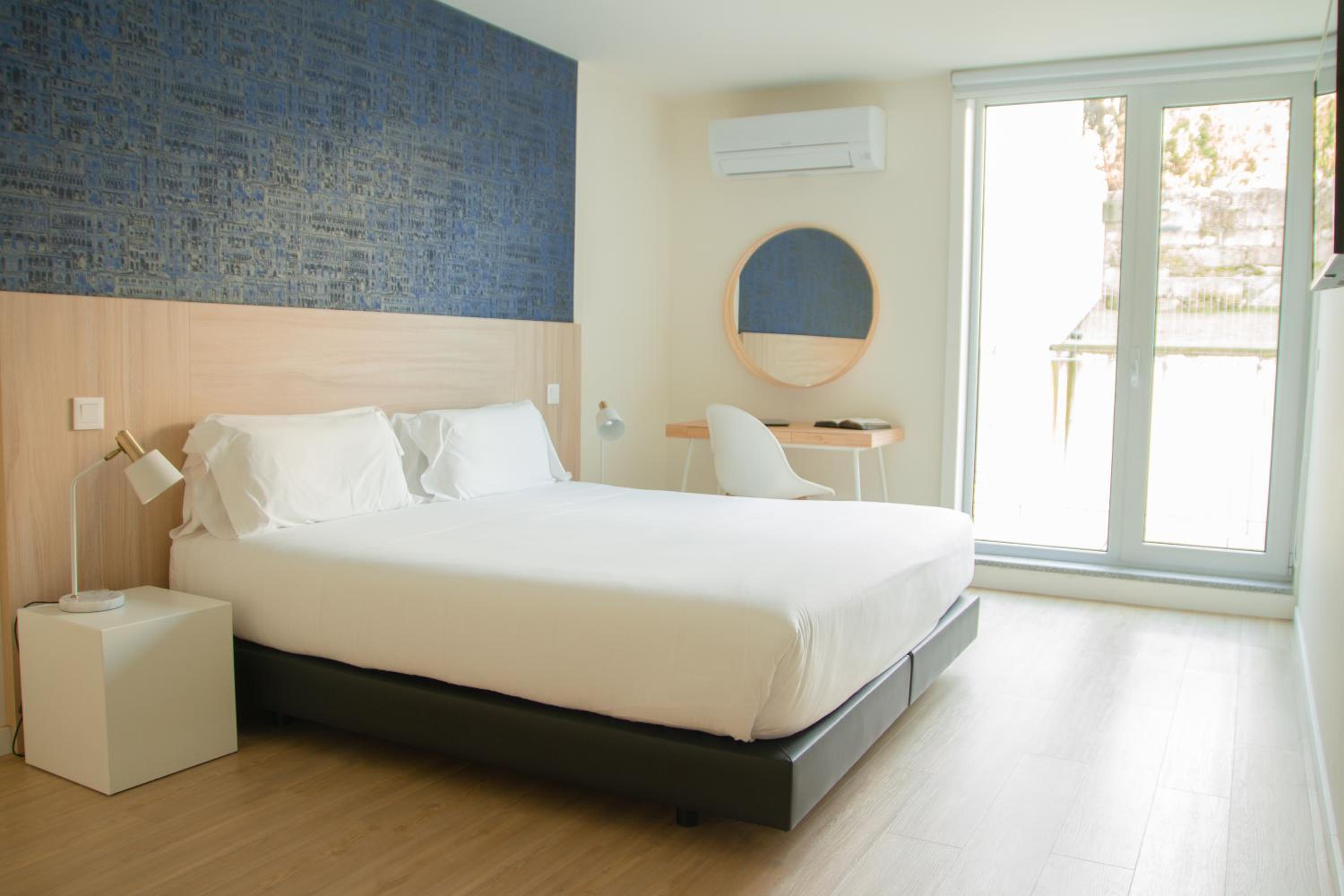 Apartment - Photo 1