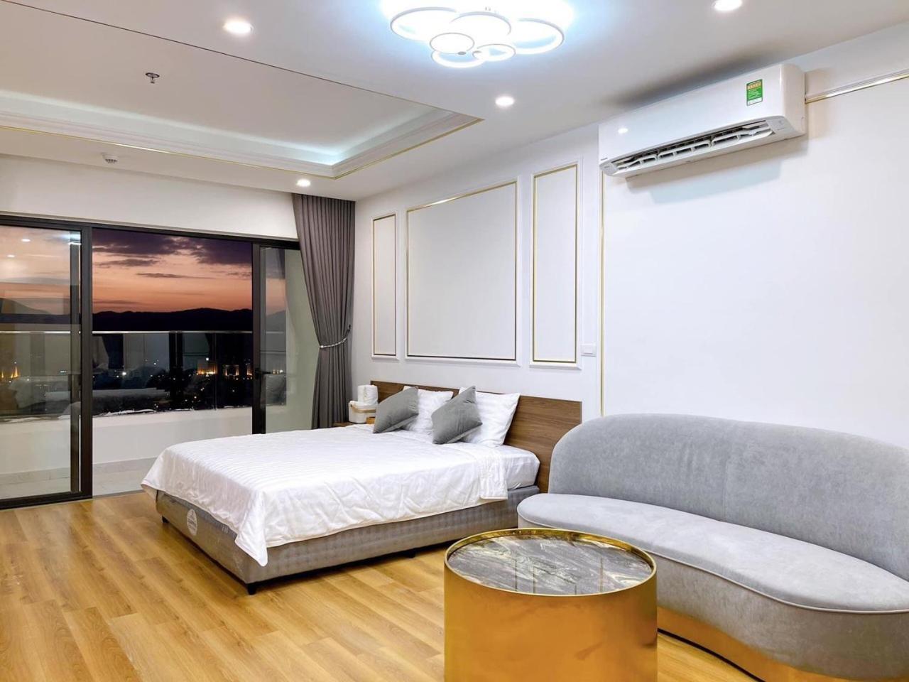Deluxe Family Room photo 1