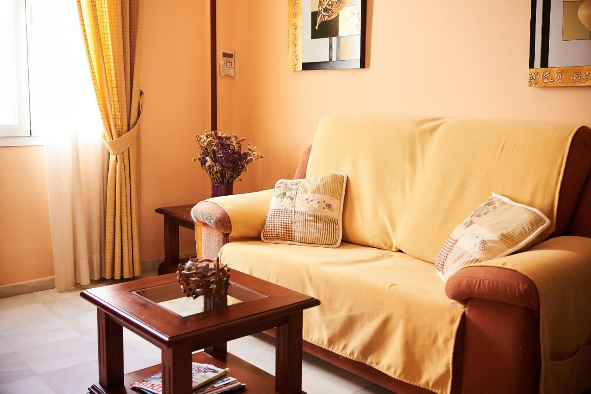 Apartamento con vista al jardín