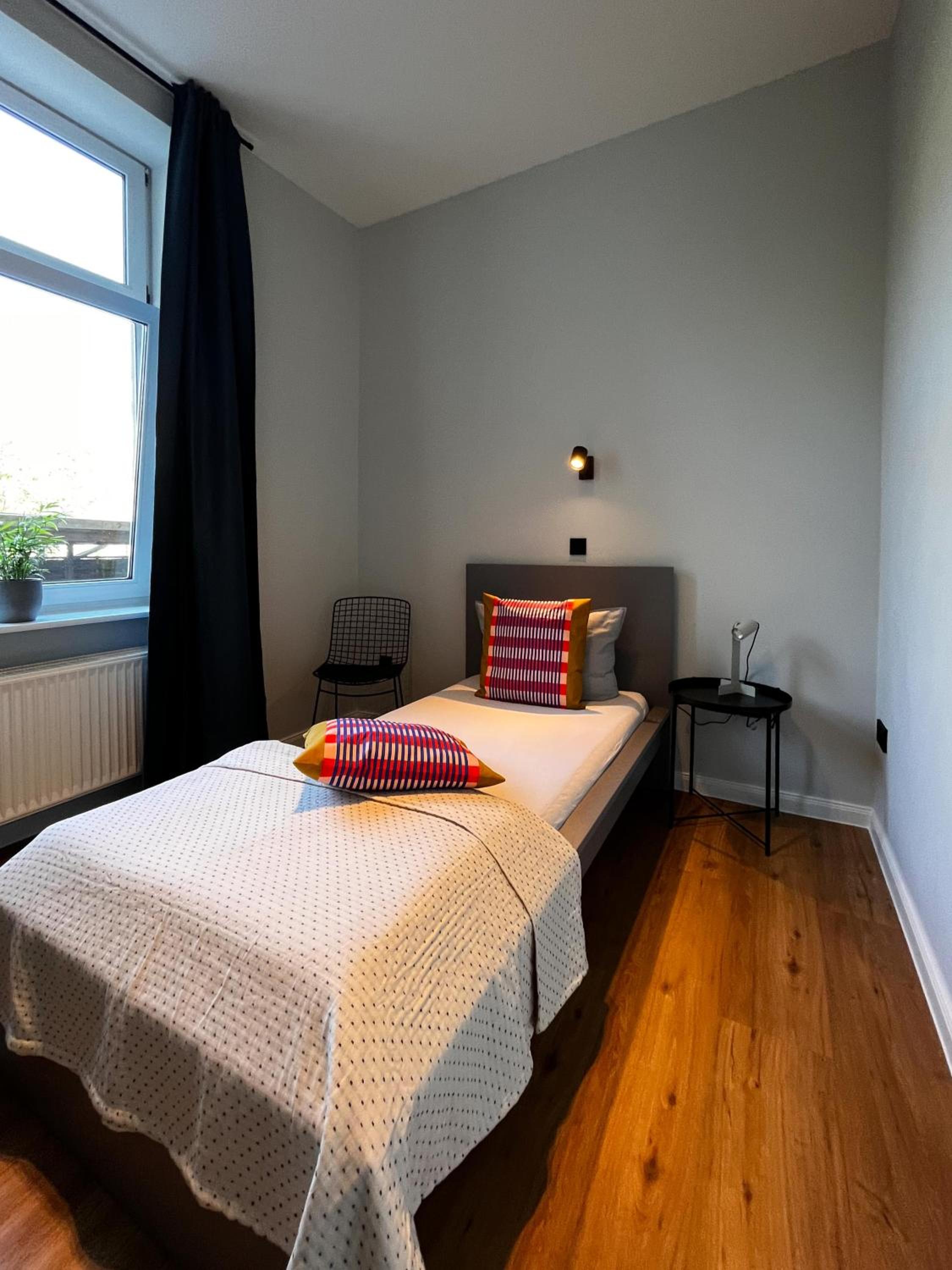 Two-Bedroom Apartment thumbnail 5