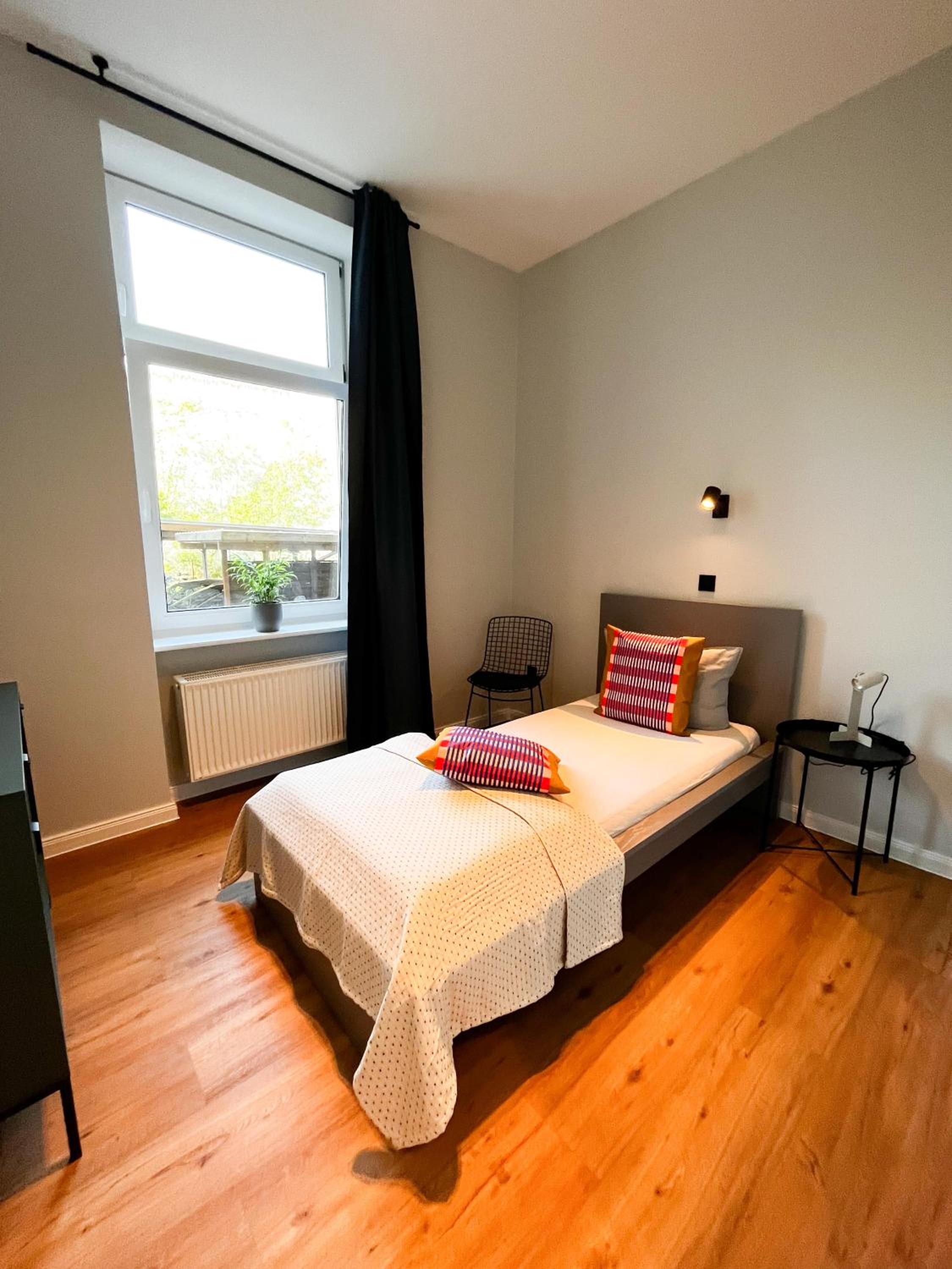 Two-Bedroom Apartment thumbnail 6