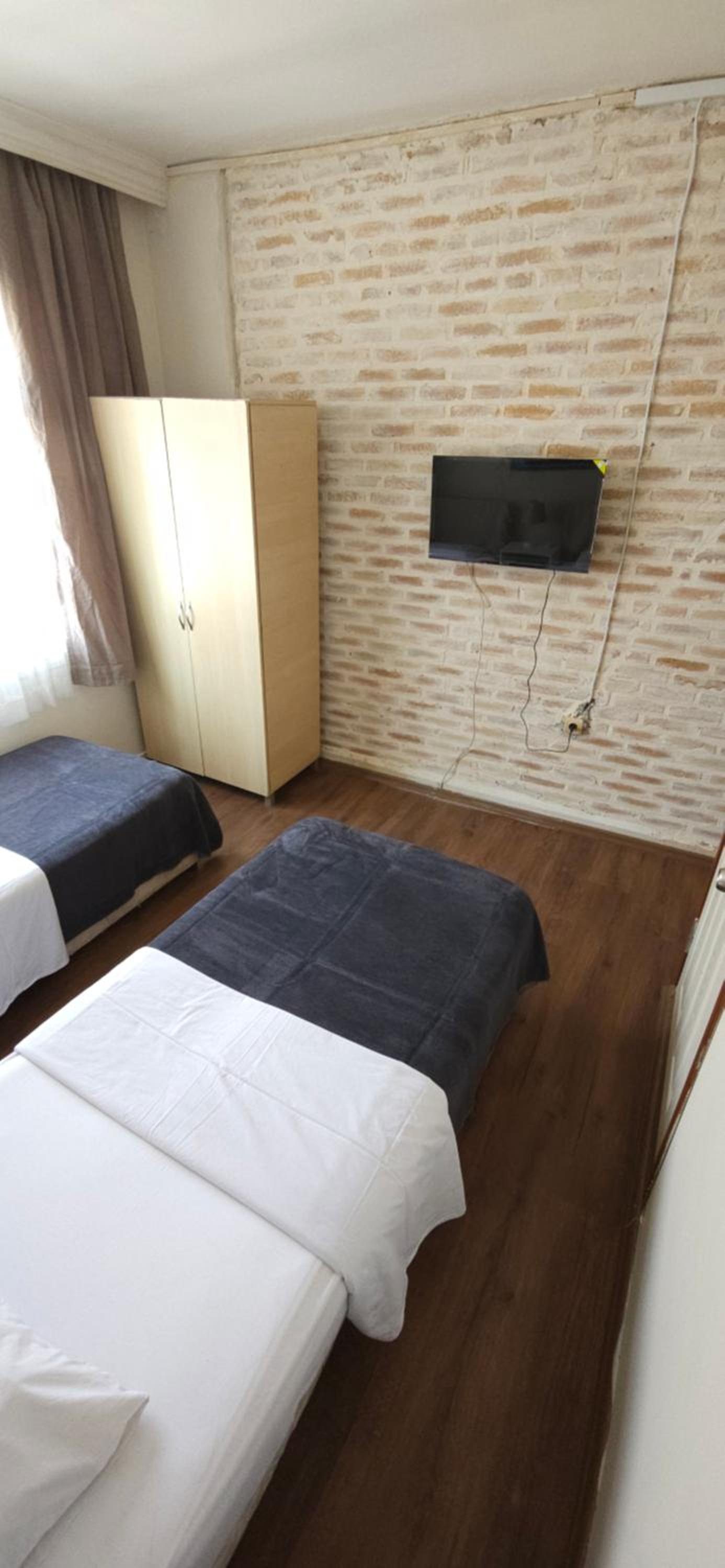 Standard Double or Twin Room photo 2