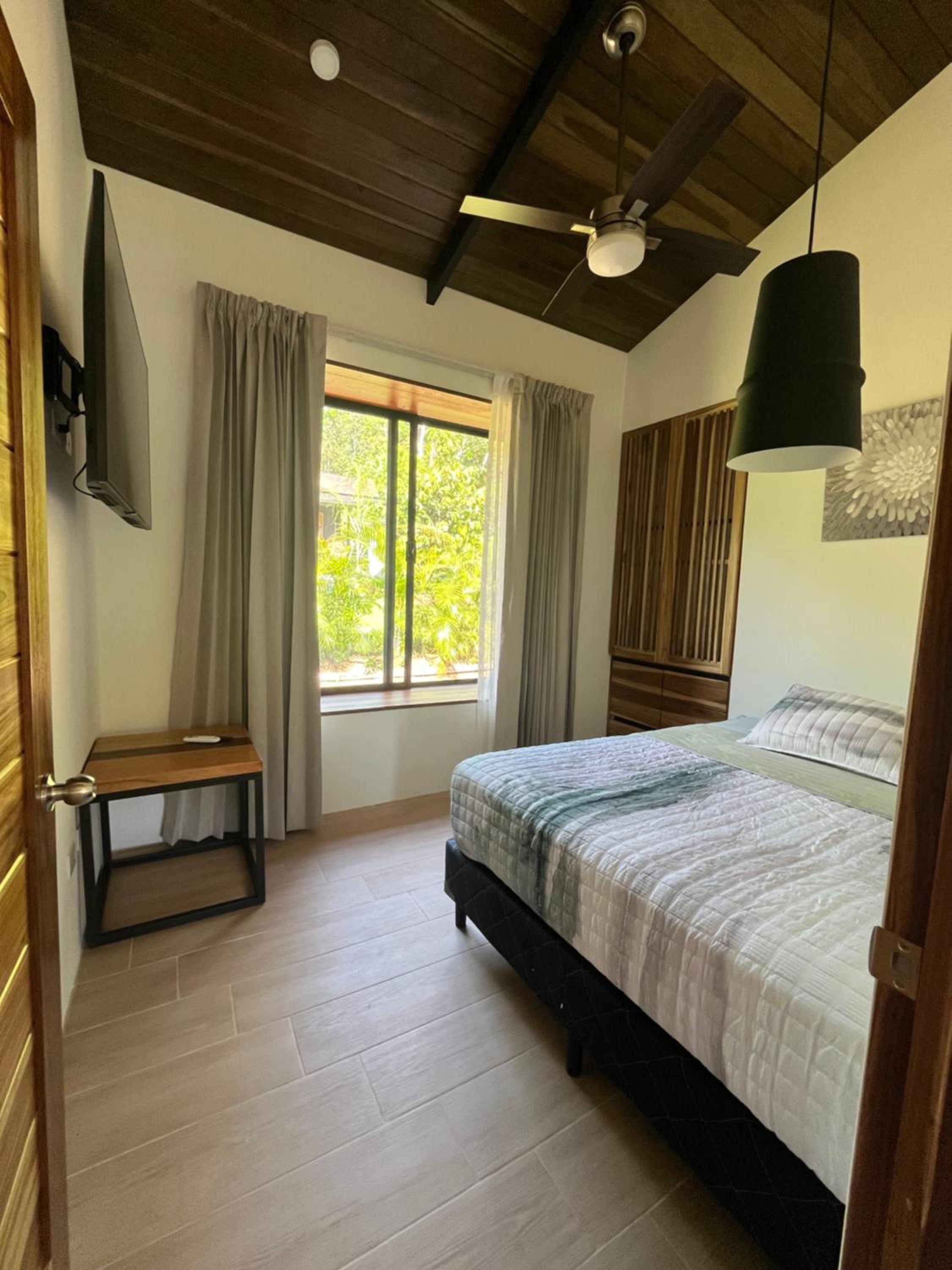 Two-Bedroom House photo 2