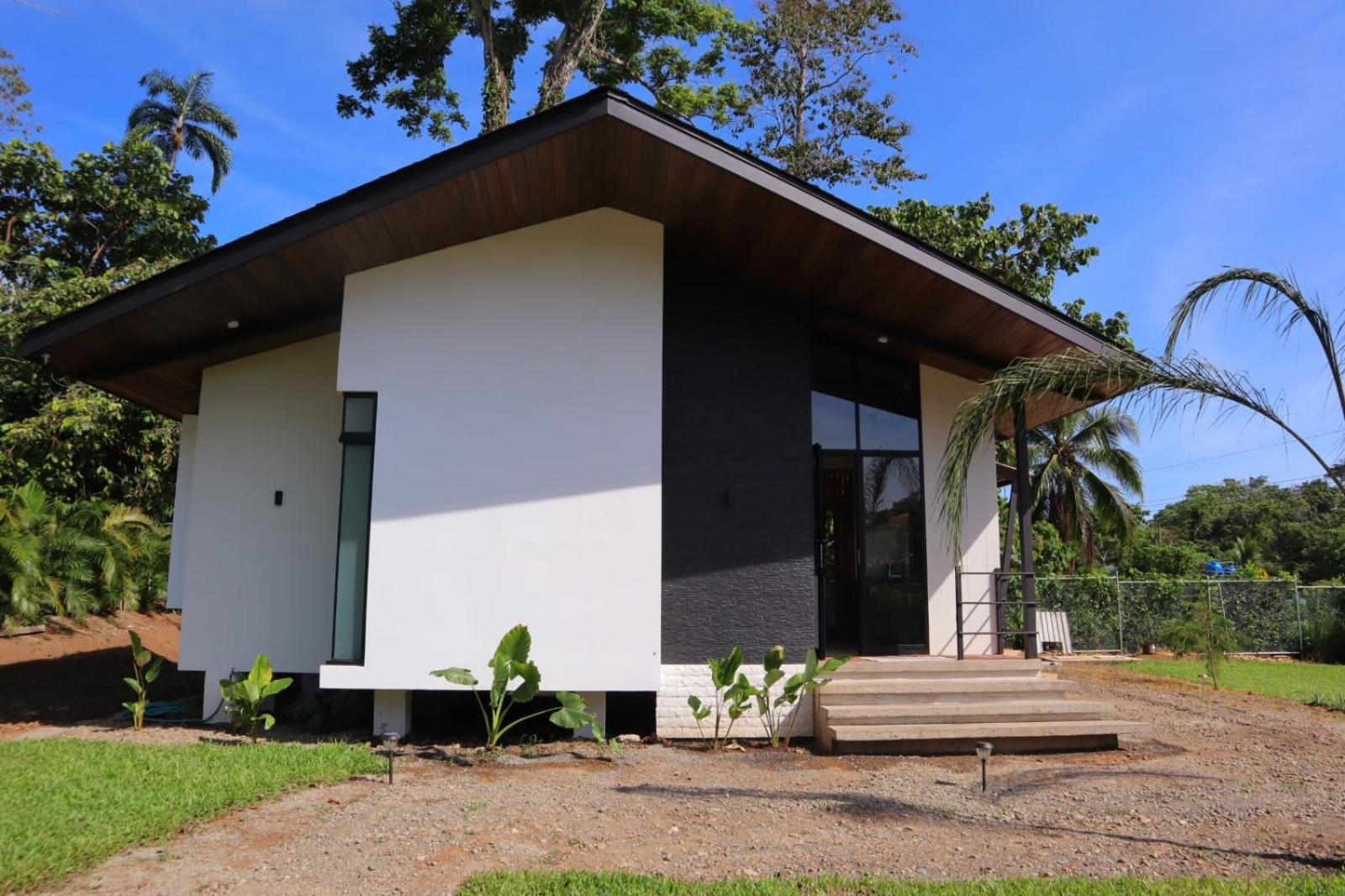 Two-Bedroom House photo 1