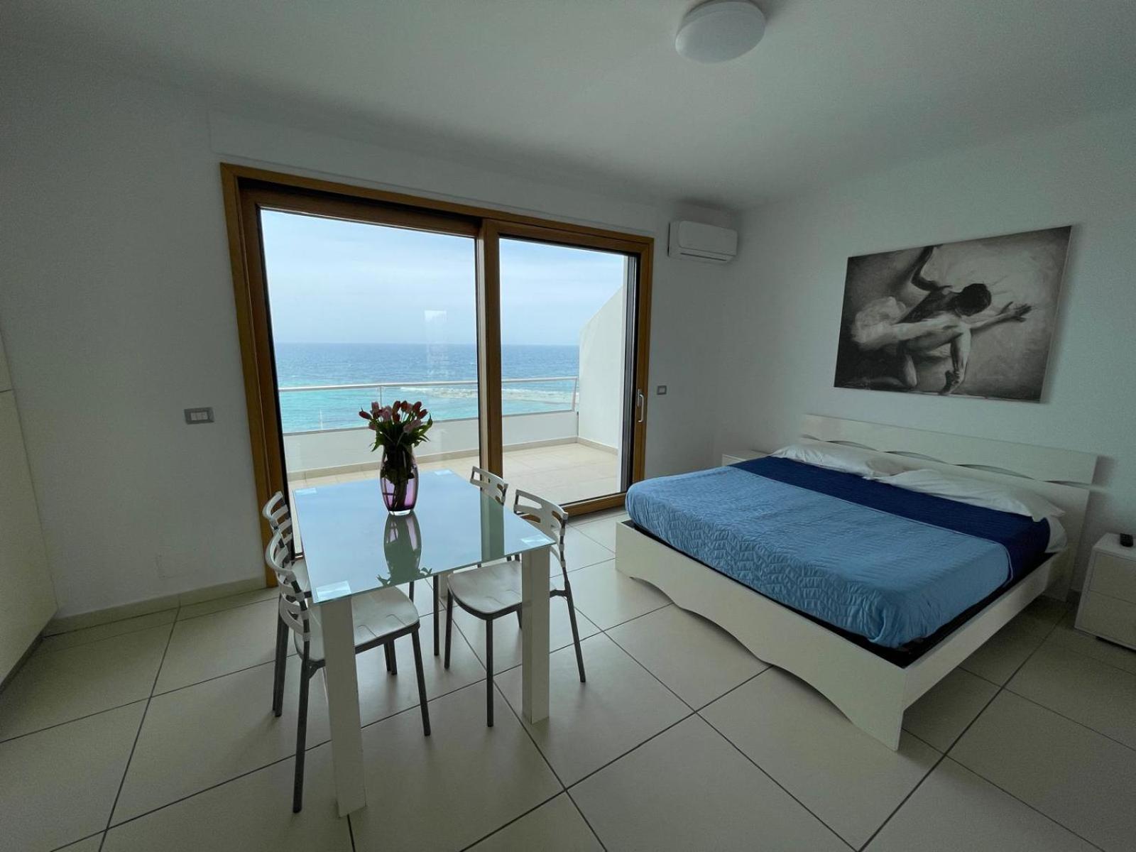 Studio with Sea View