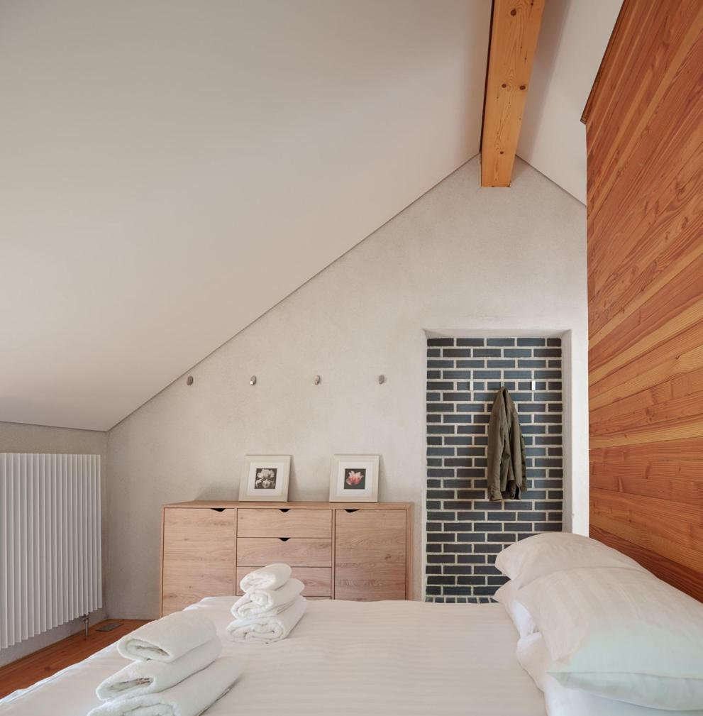 One-Bedroom House photo 1
