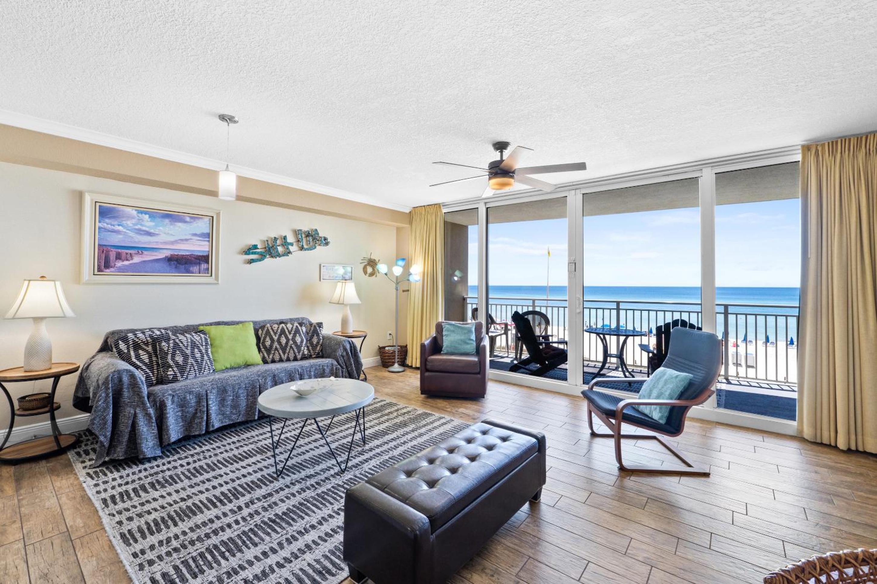 Apartment With Sea View photo 3