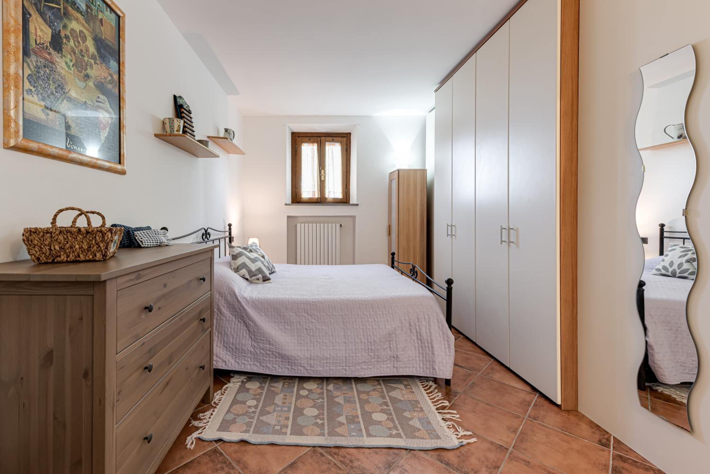 Superior One-Bedroom Apartment photo 1