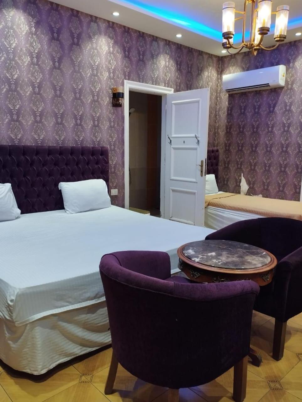 Deluxe Double Room - Photo 10
