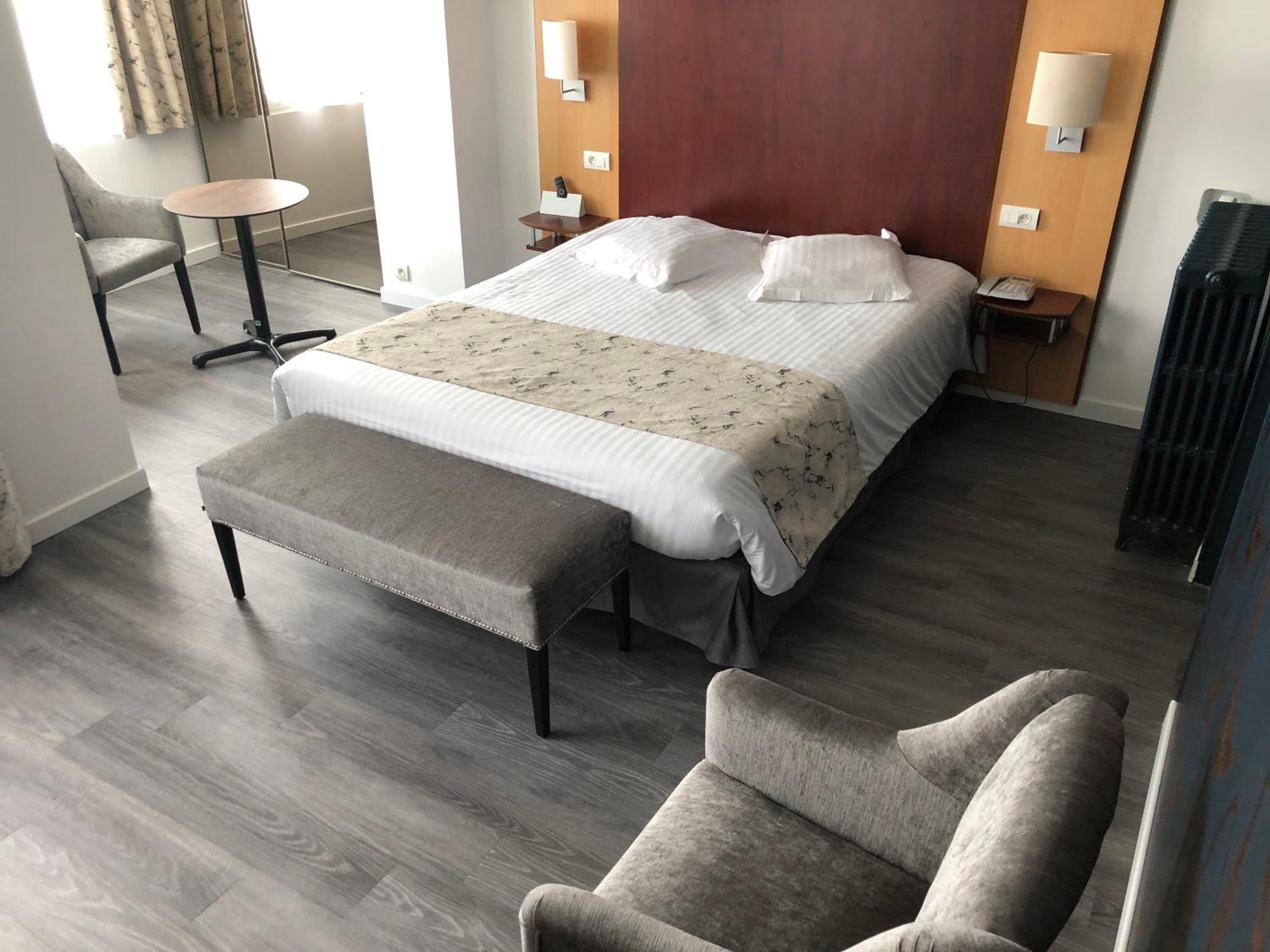 Suite photo 1