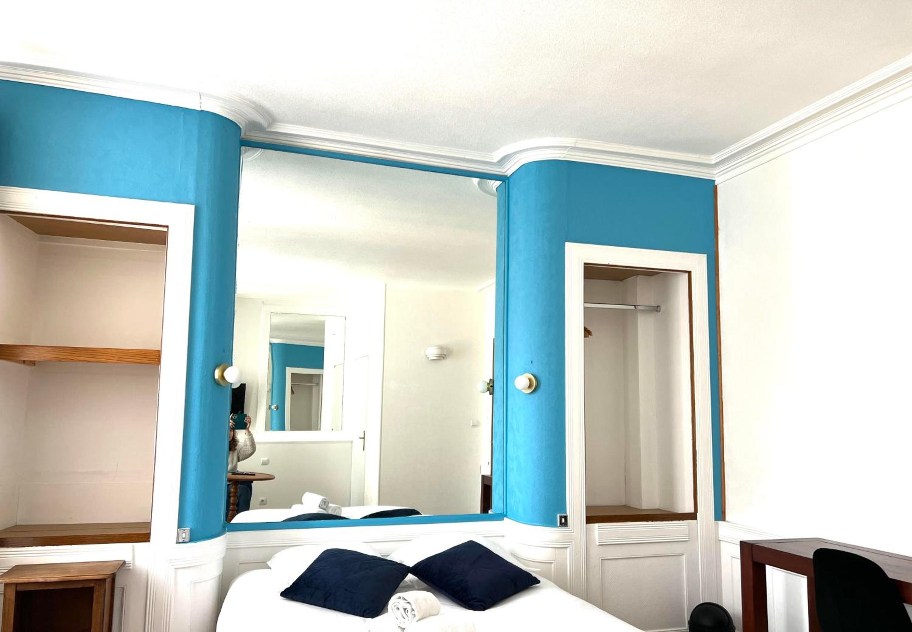 Standard Double Room photo 3