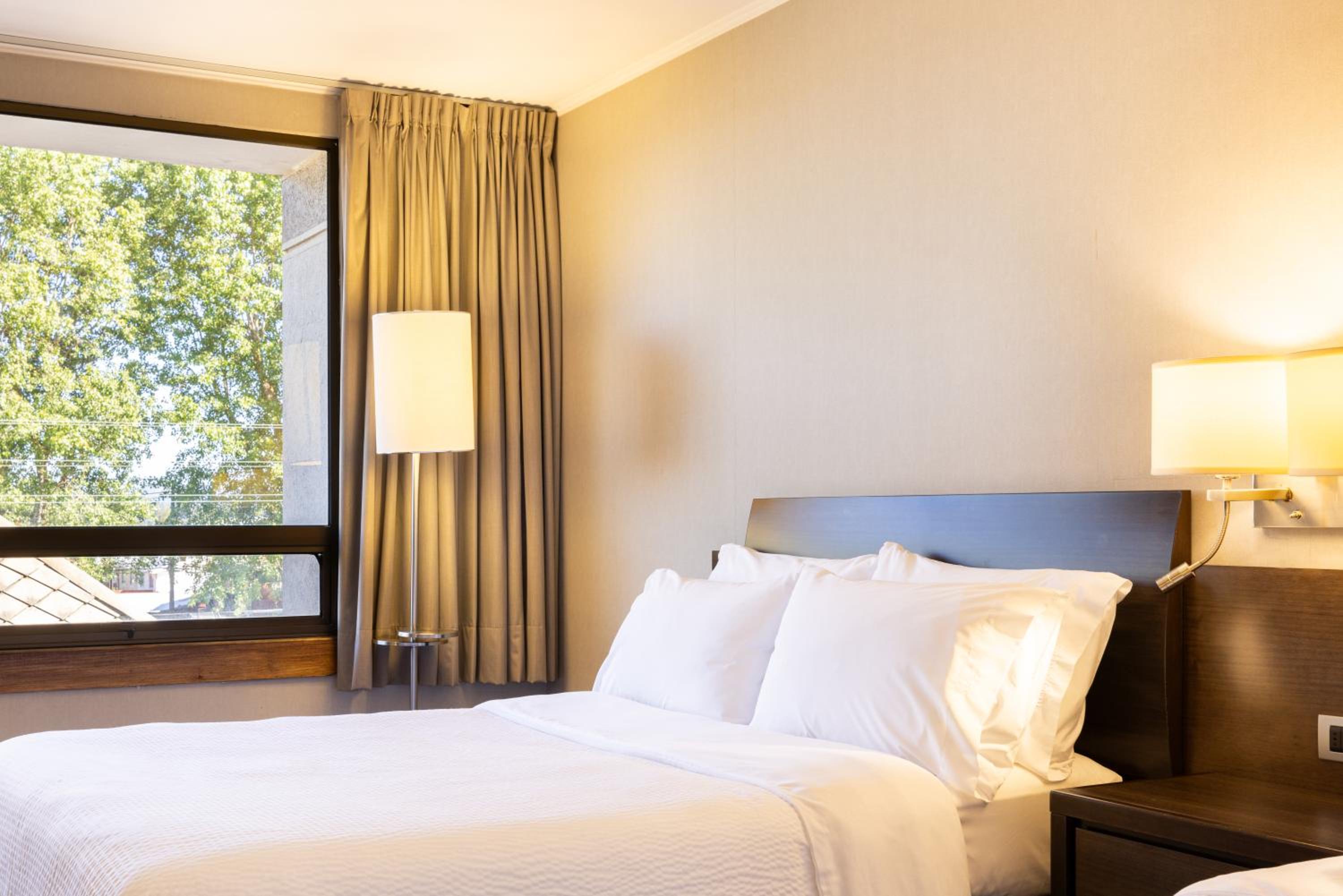 Standard Room - Photo 1