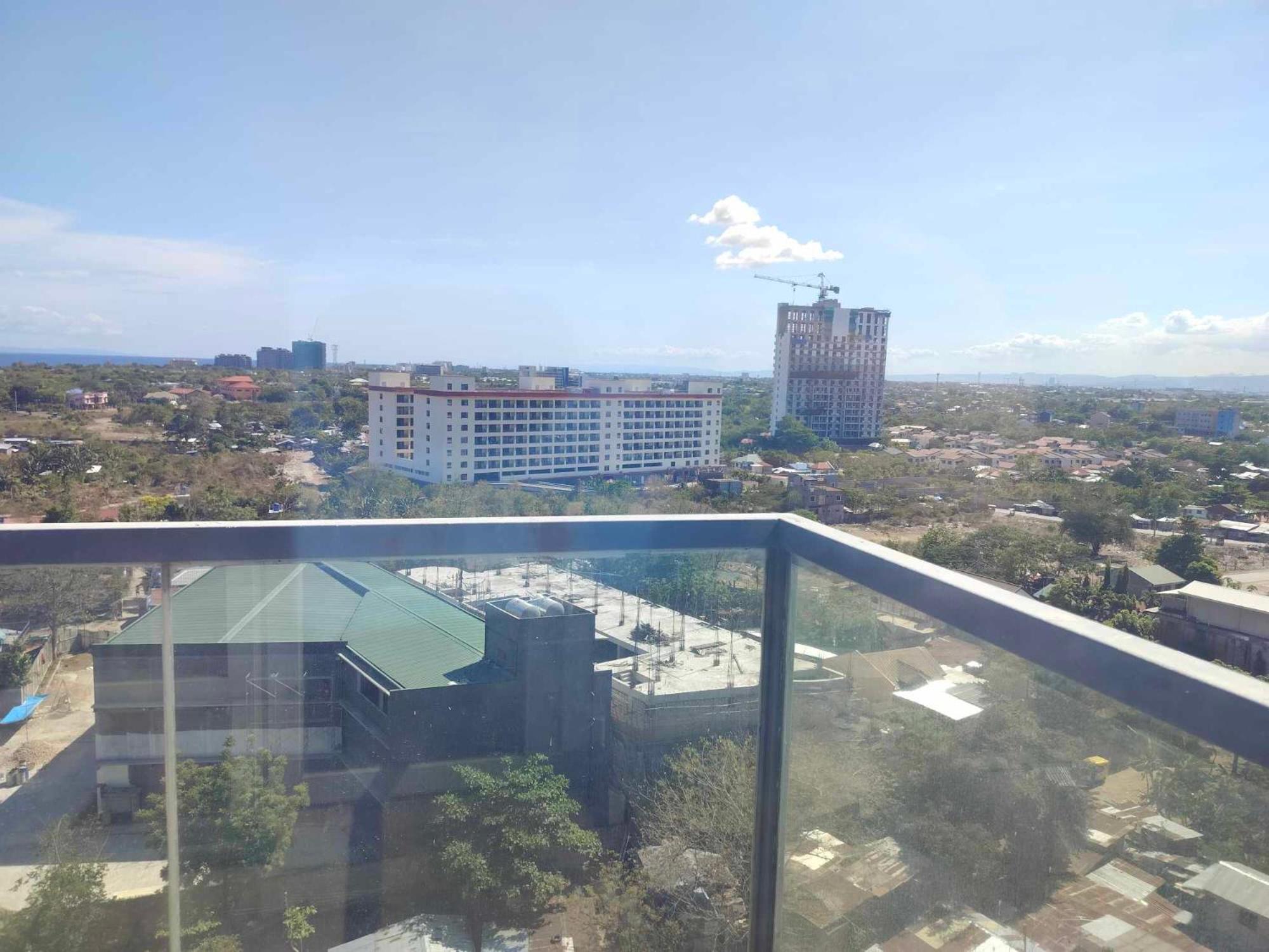 One-Bedroom Apartment With Balcony photo 2