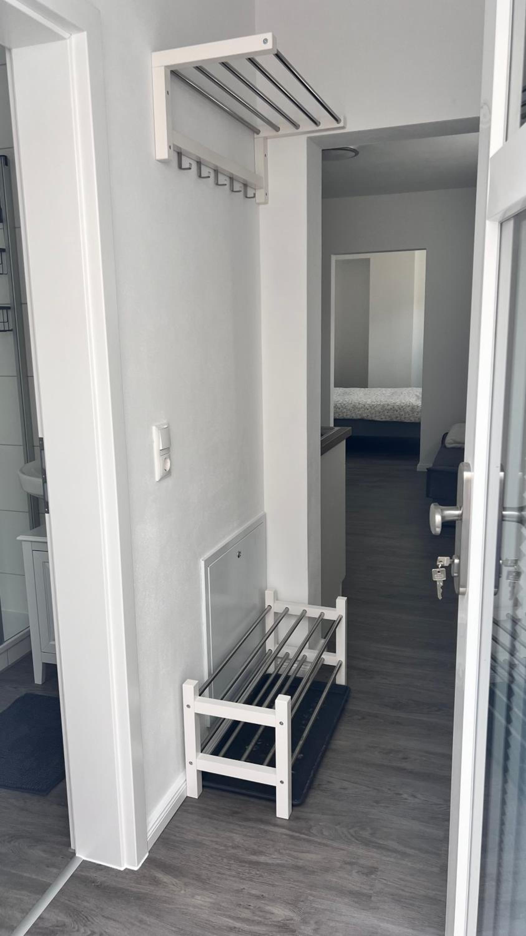 One-Bedroom Apartment photo 2