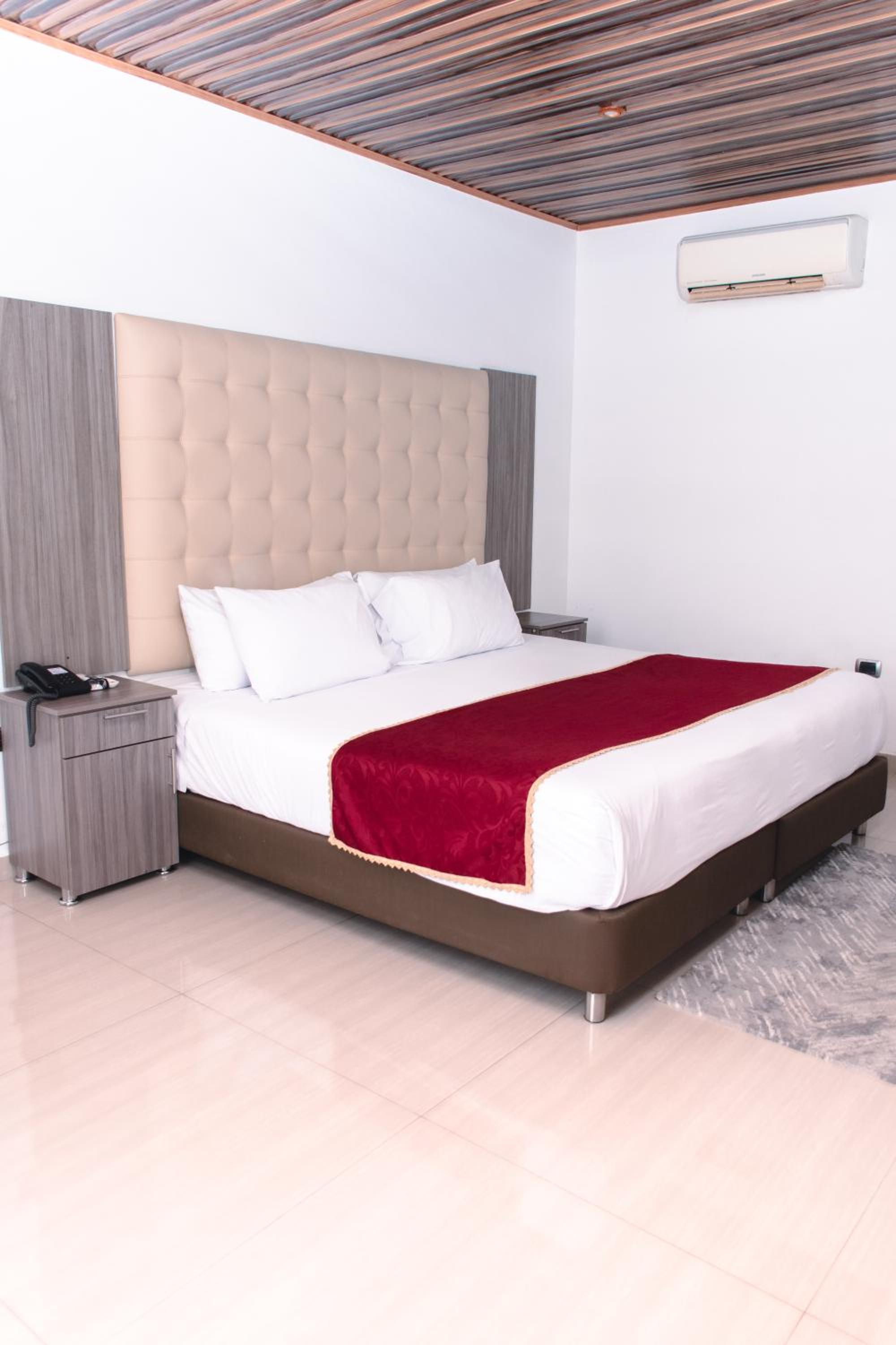 Executive Suite