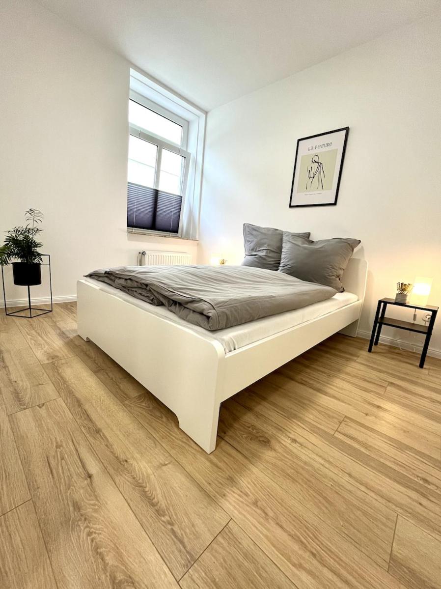 One-Bedroom Apartment photo 3