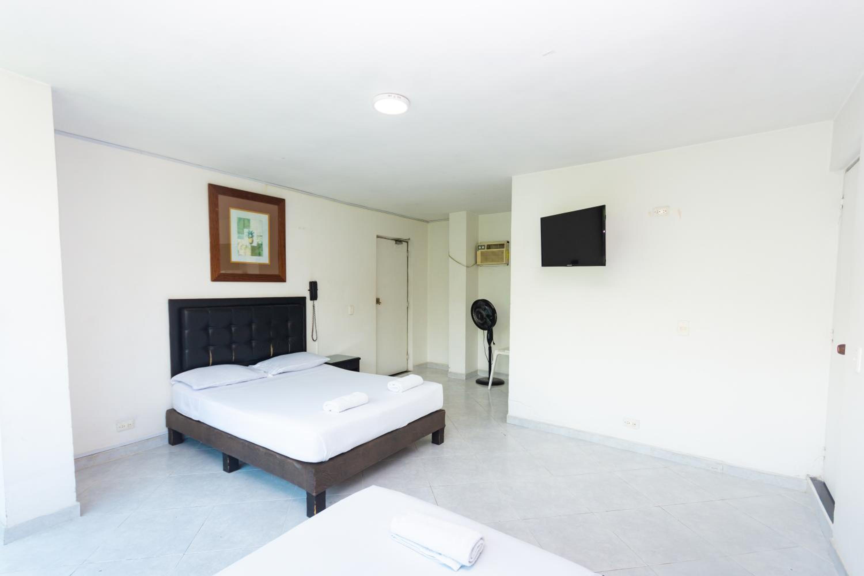 Double Room - Photo 1