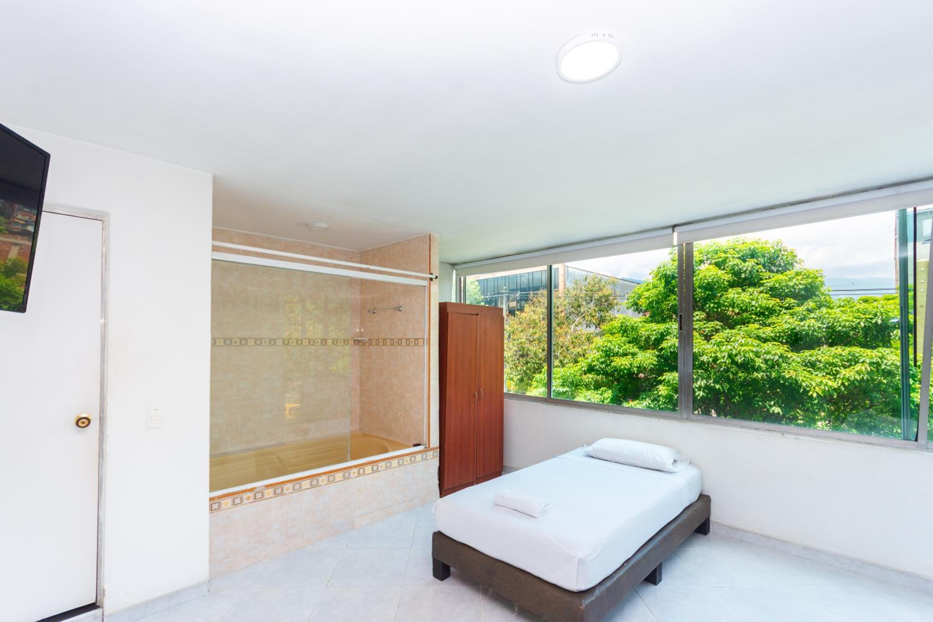 Superior Double Room - Photo 1