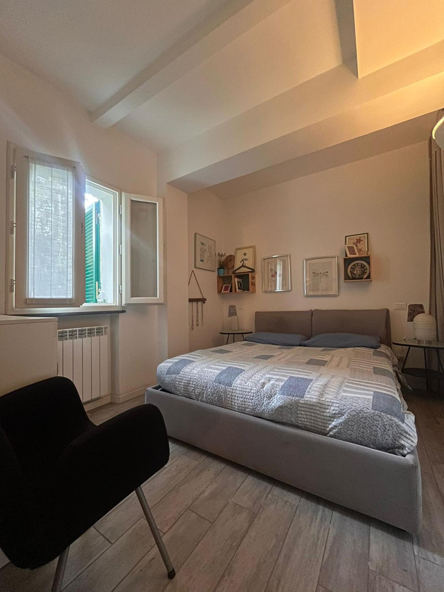 Two-Bedroom House photo 3