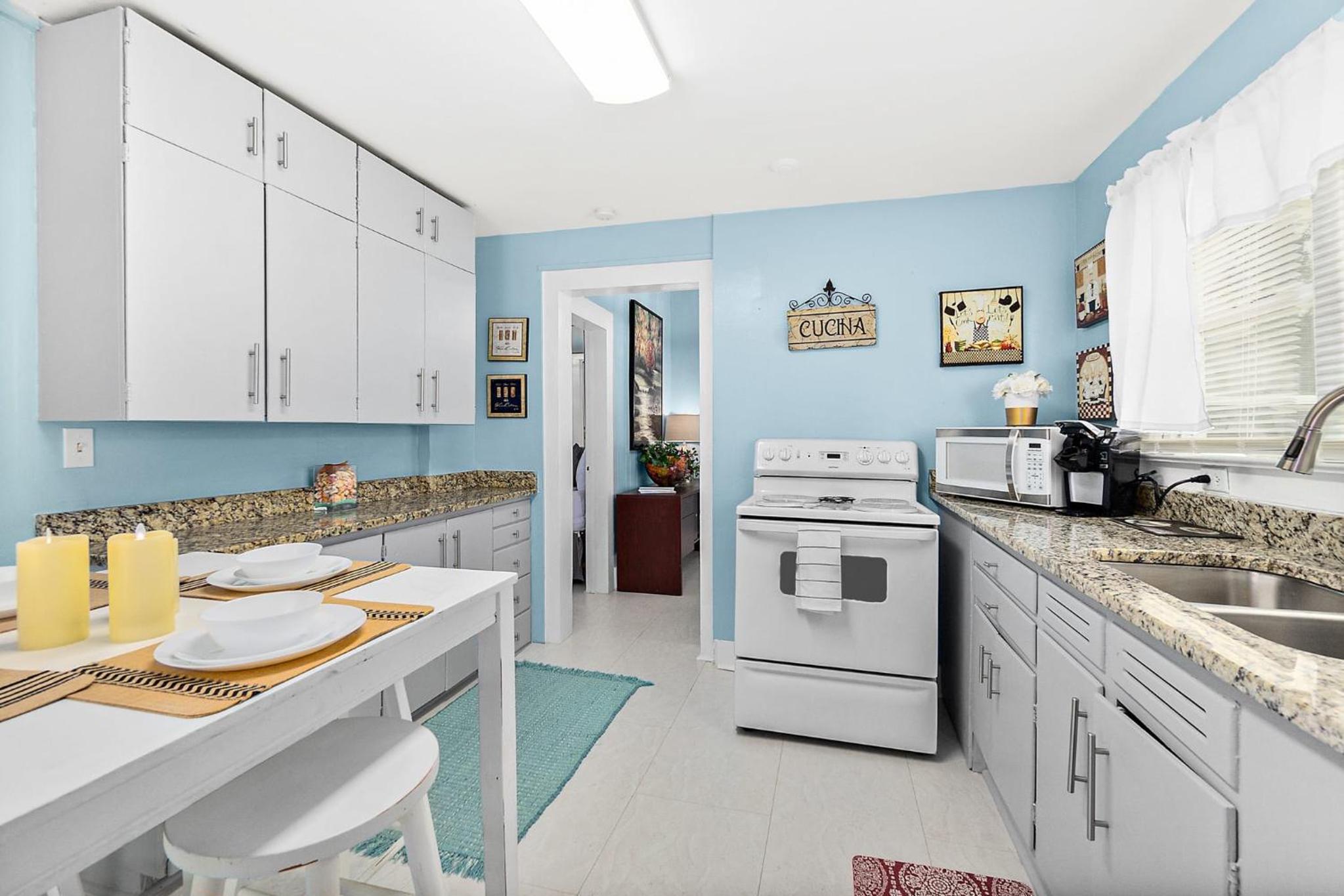 Apartment - Photo 21