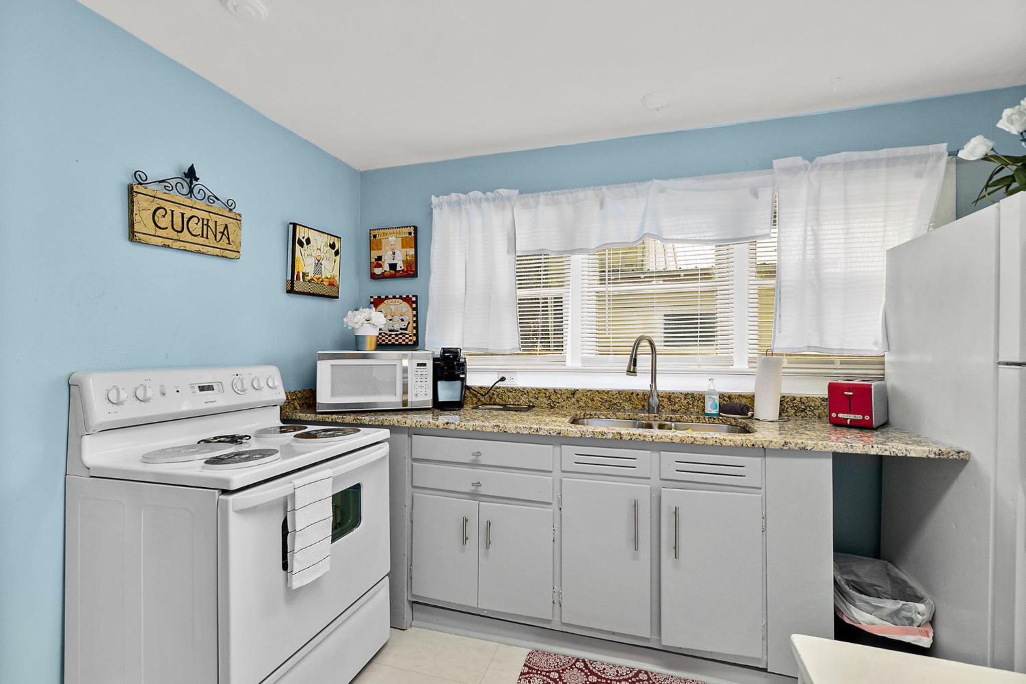 Apartment - Photo 25