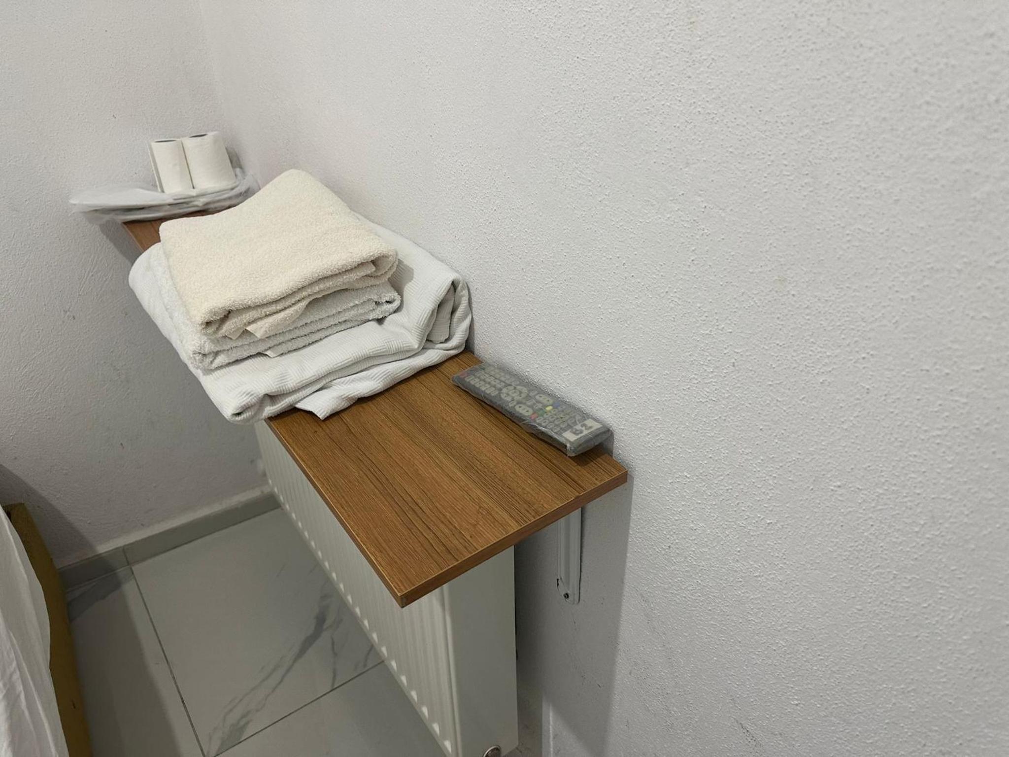 Quadruple Room With Private Bathroom photo 1