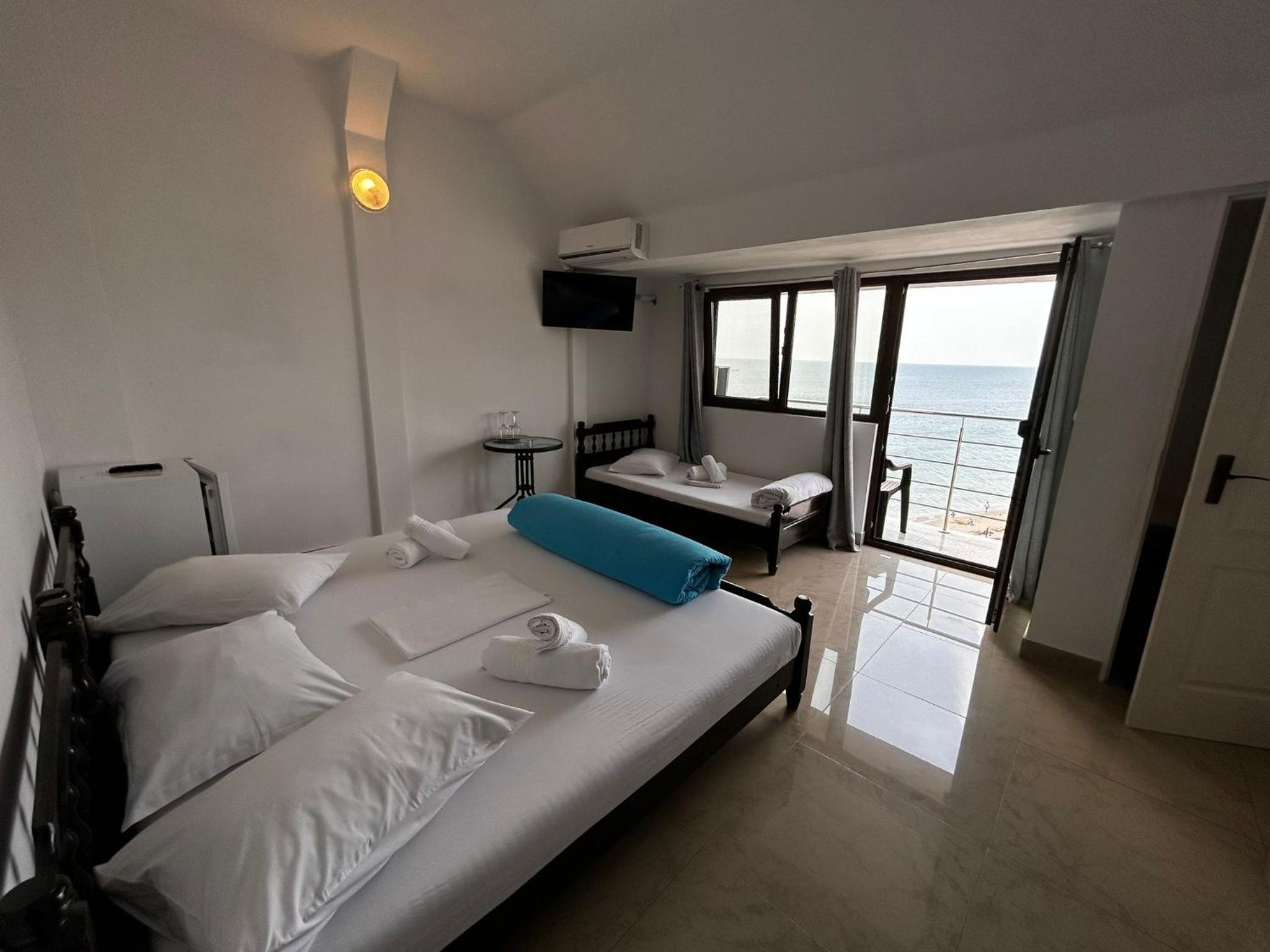 Triple Room with Balcony photo 1