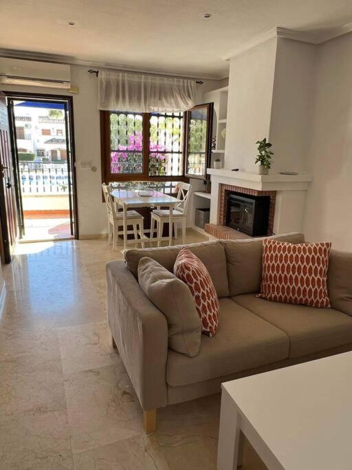 Casa de tres habitaciones