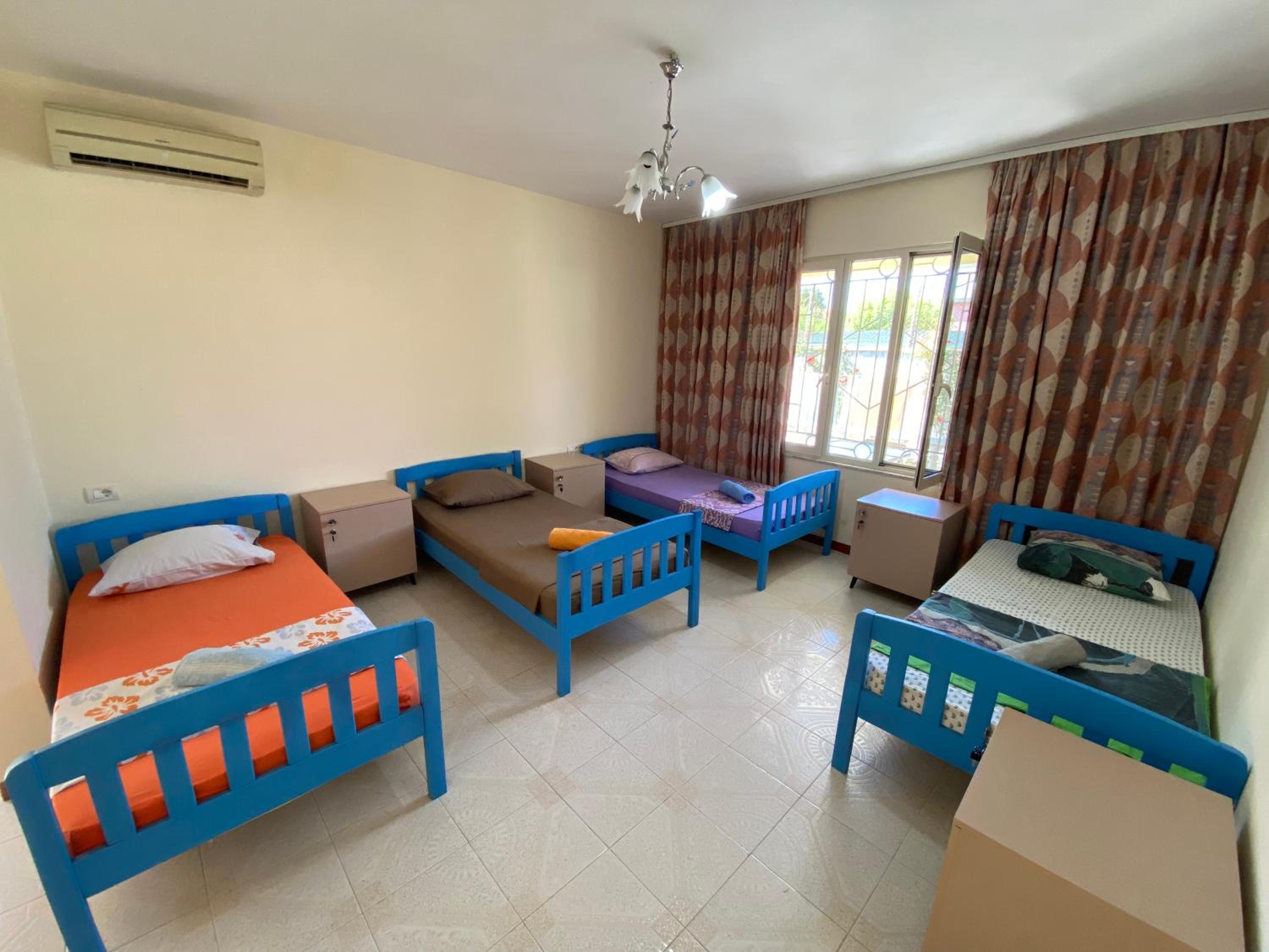 Single Bed in Mixed Dormitory Room photo 3