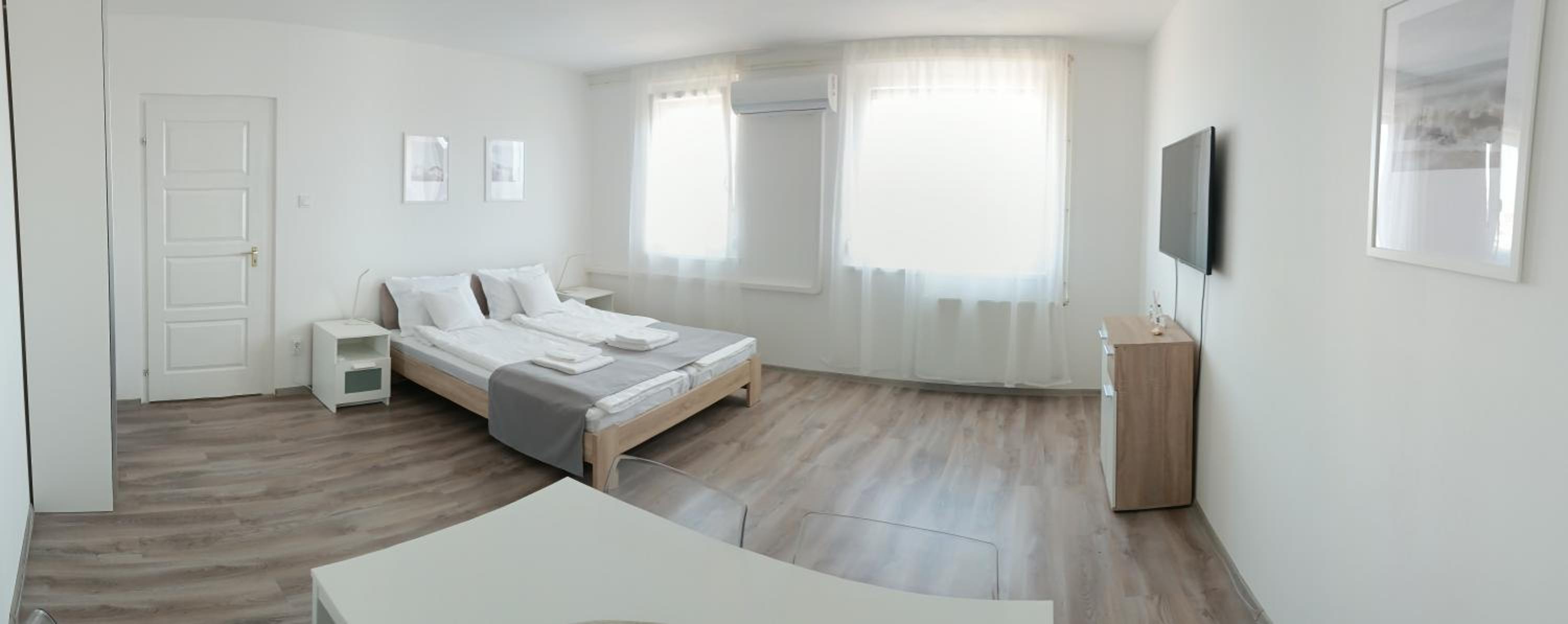Two-Bedroom Apartment photo 3