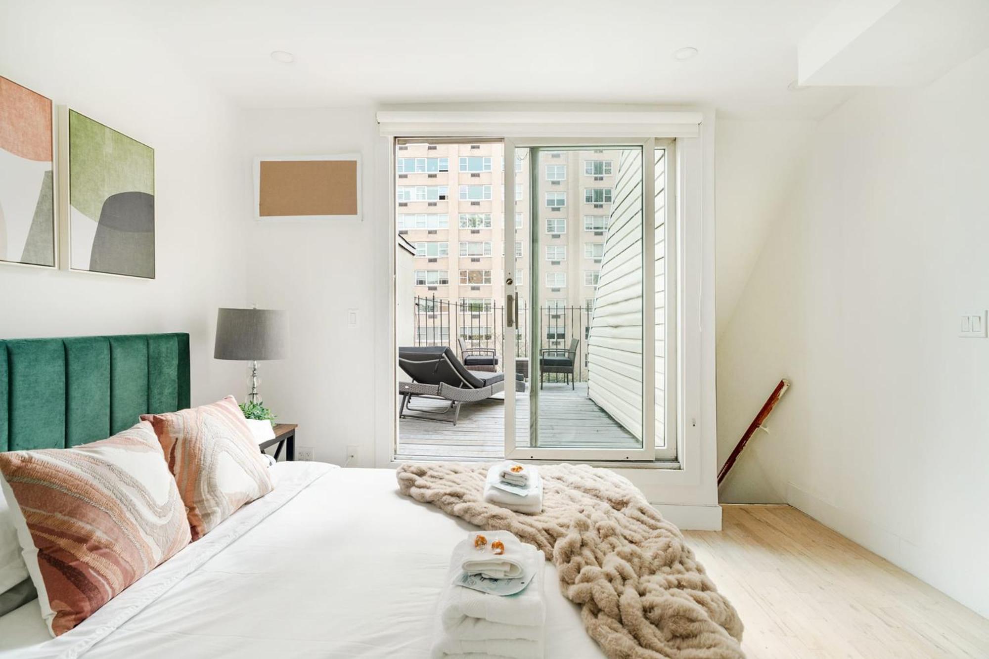 Apartment photo 2