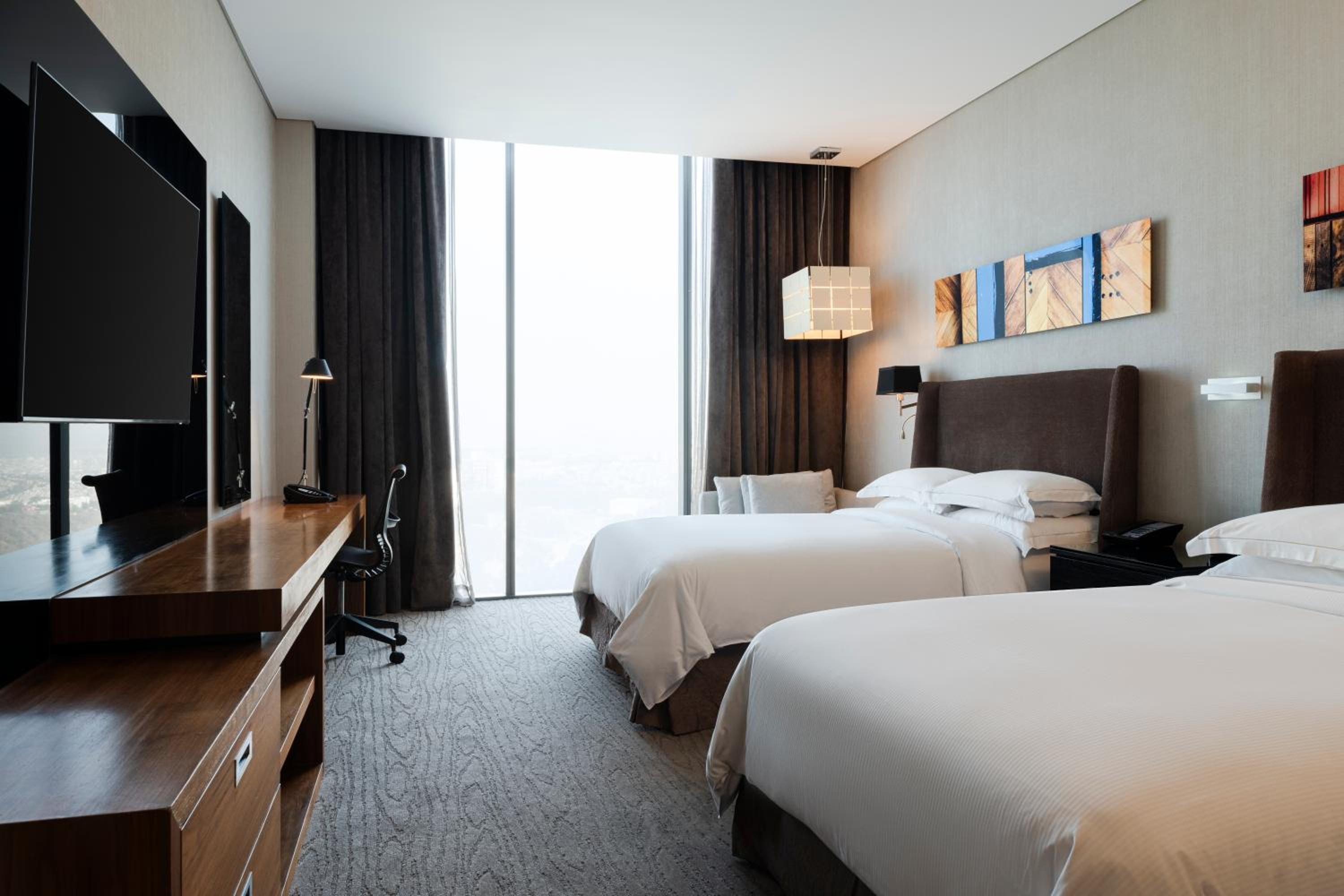 Available room thumbnail 5
