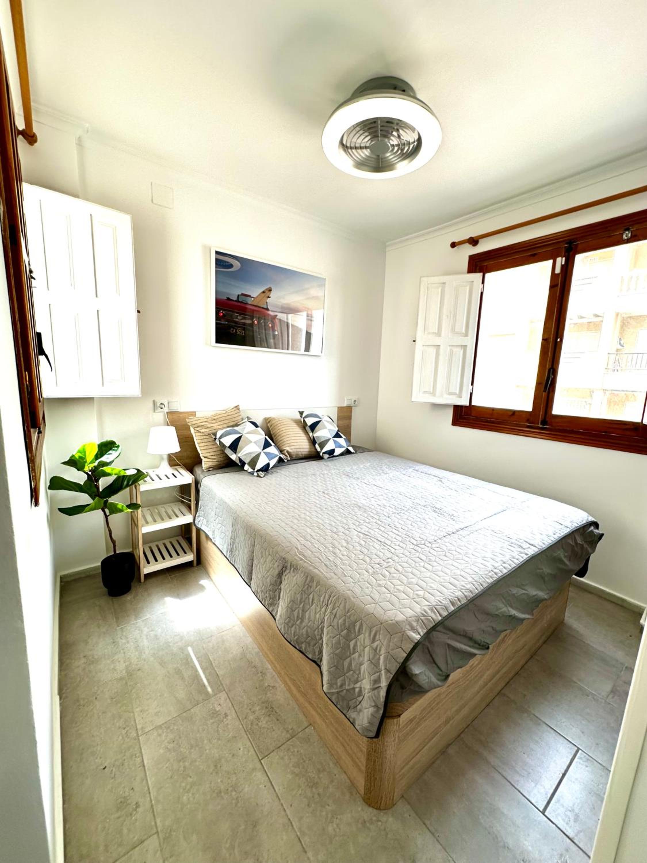 Apartamento de una habitación con vista al mar
