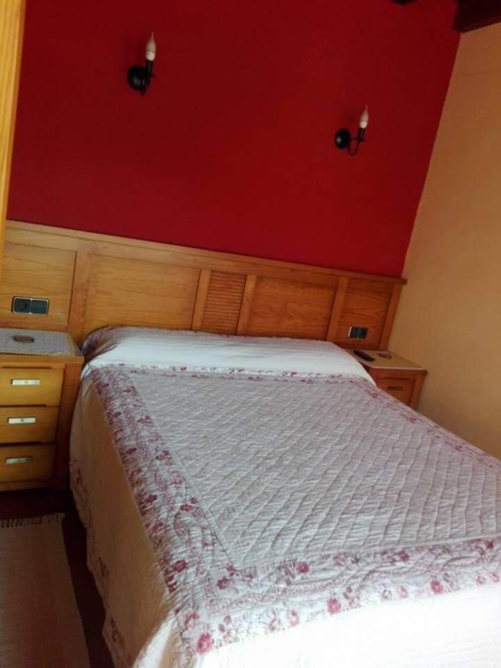 Two-Bedroom House photo 3