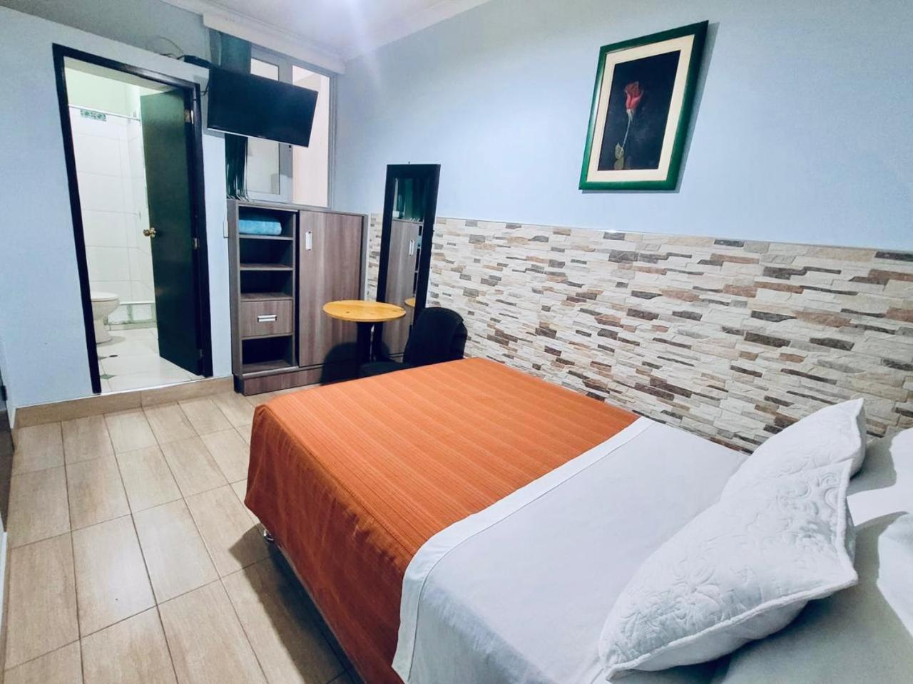 Standard Single Room photo 3