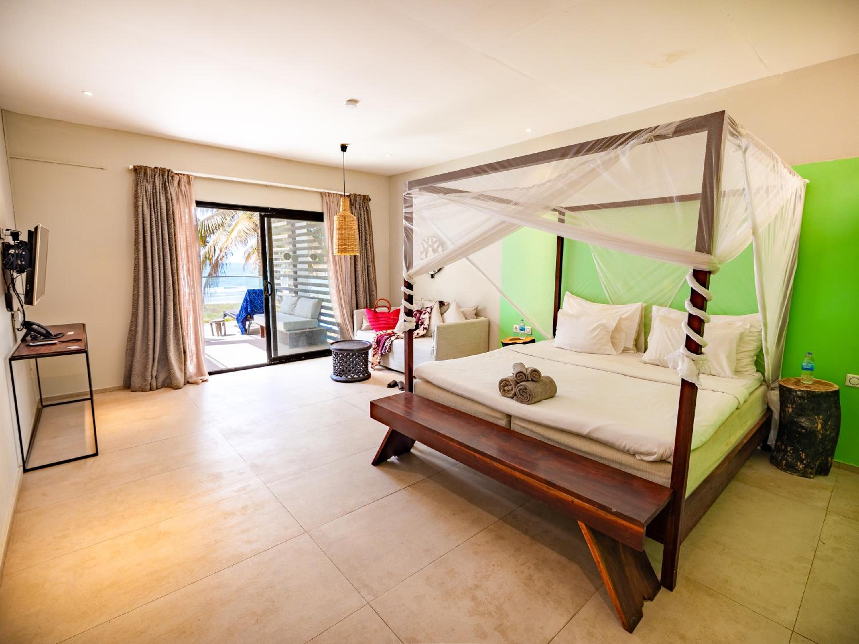 Double Room with Sea View - Photo 8