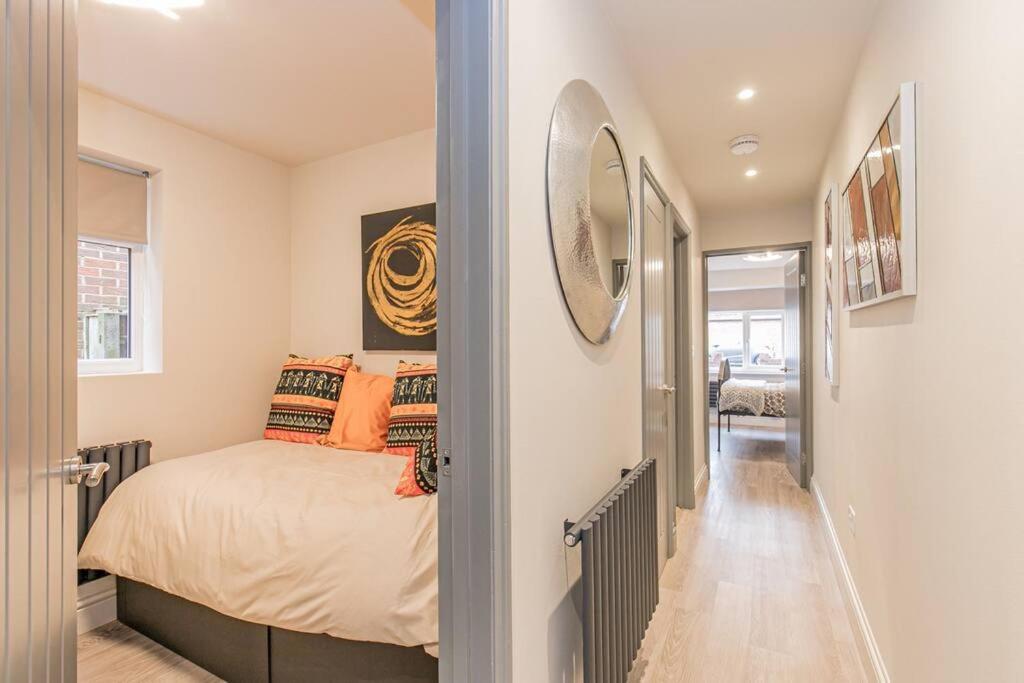 Two-Bedroom Apartment photo 3