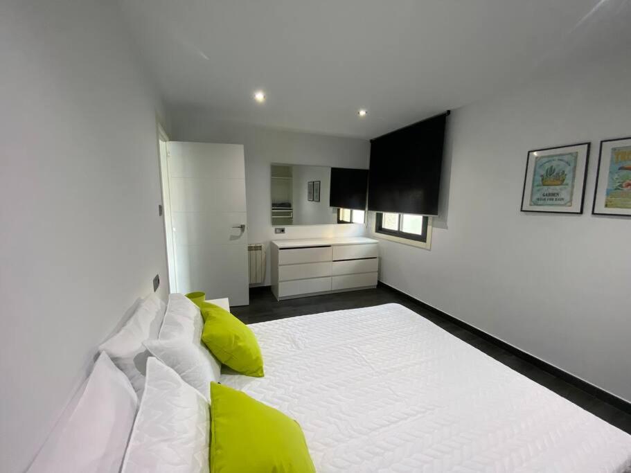 Two-Bedroom House photo 3