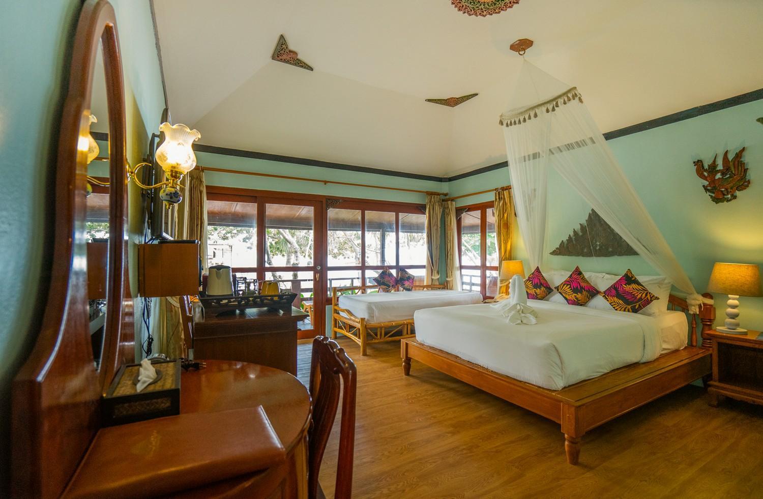Villa - Beach Front photo 3