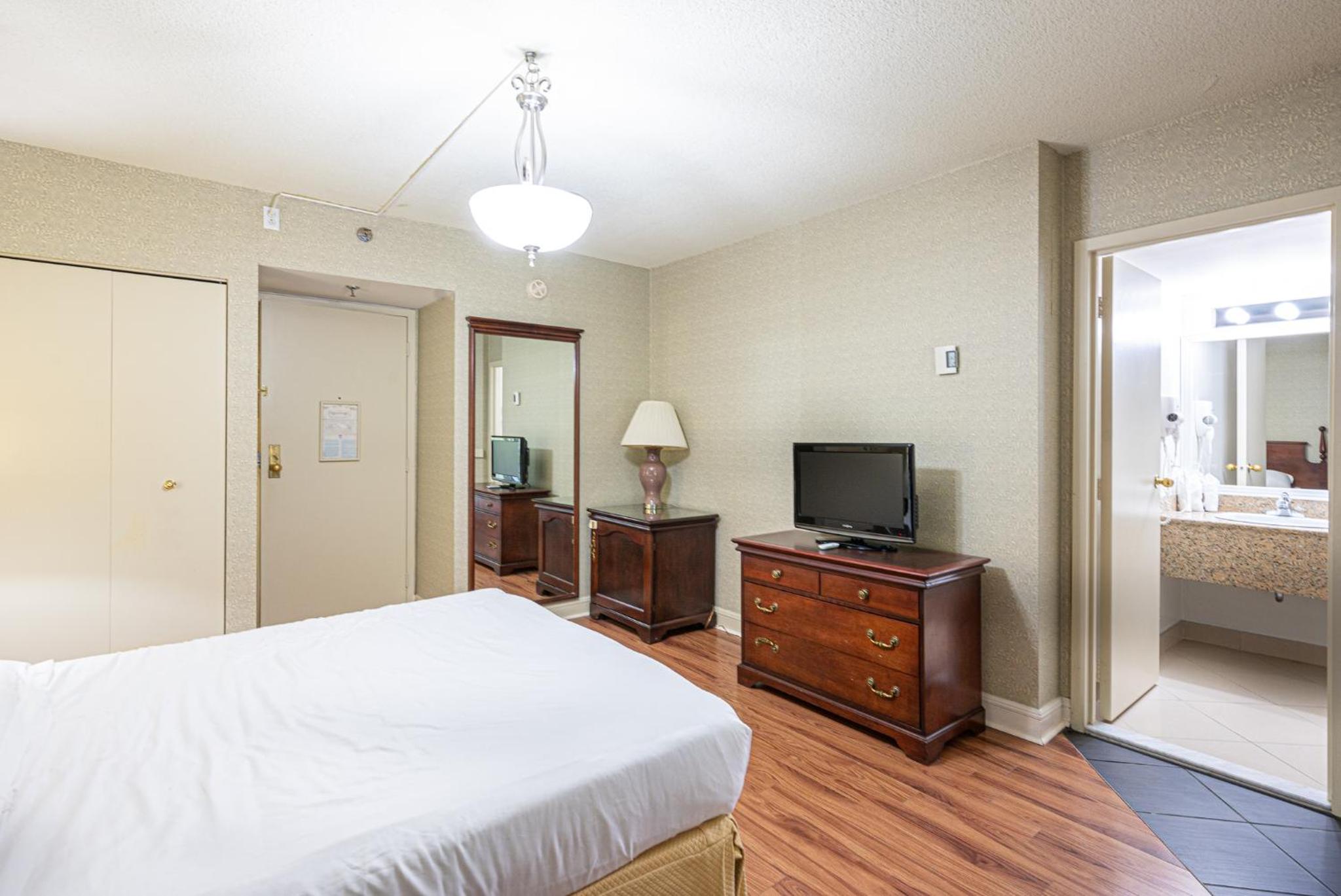 Budget Double Room photo 2