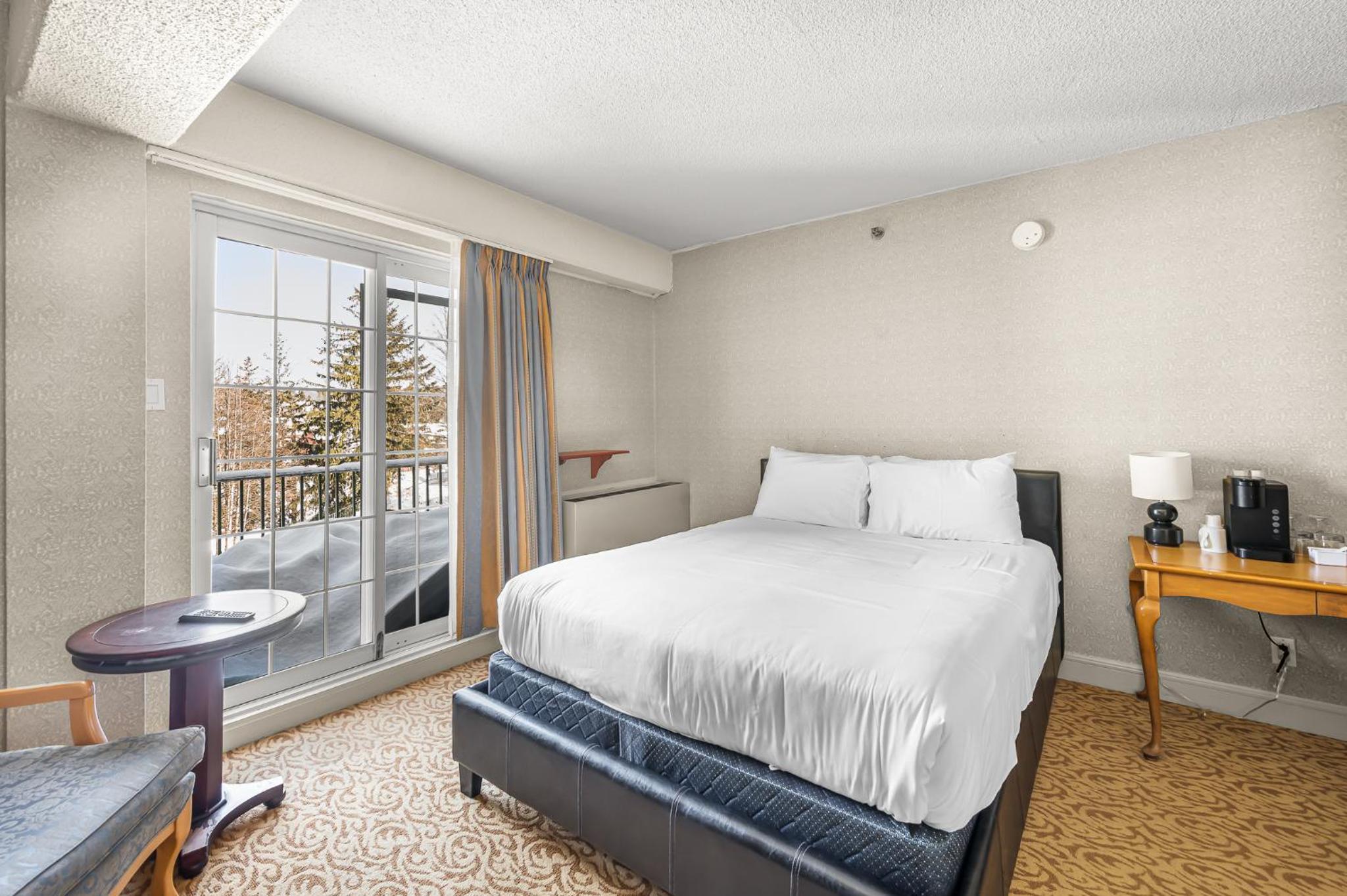 Double Room with Balcony photo 1