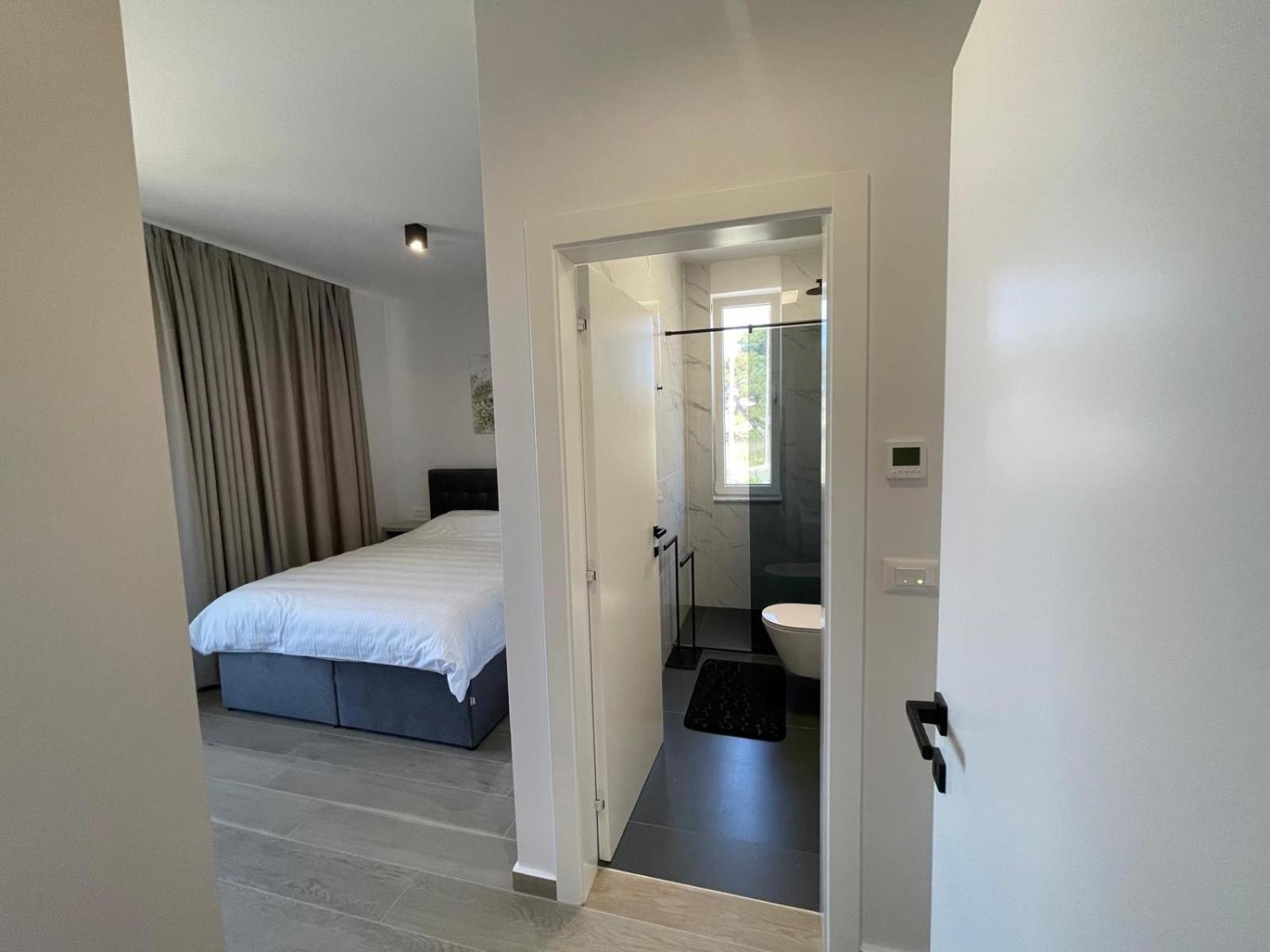 One-Bedroom Villa