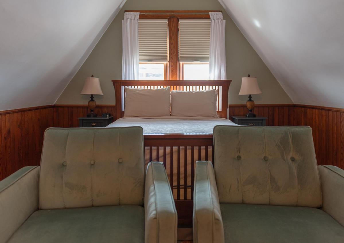 Superior Queen Room