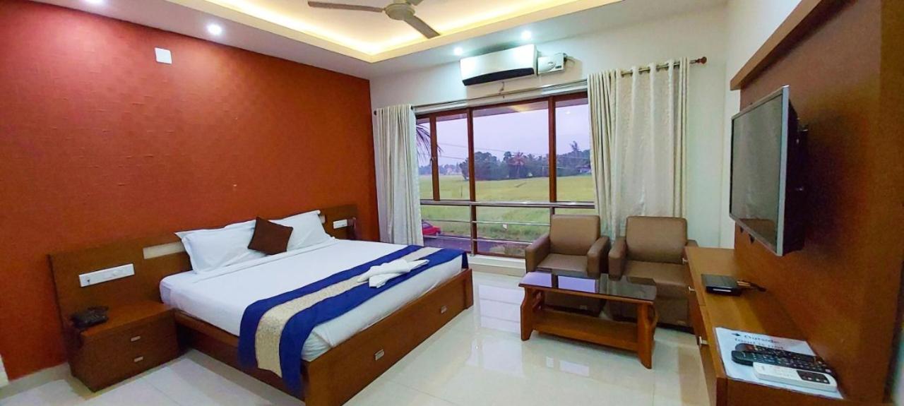 Deluxe Double Room photo 3