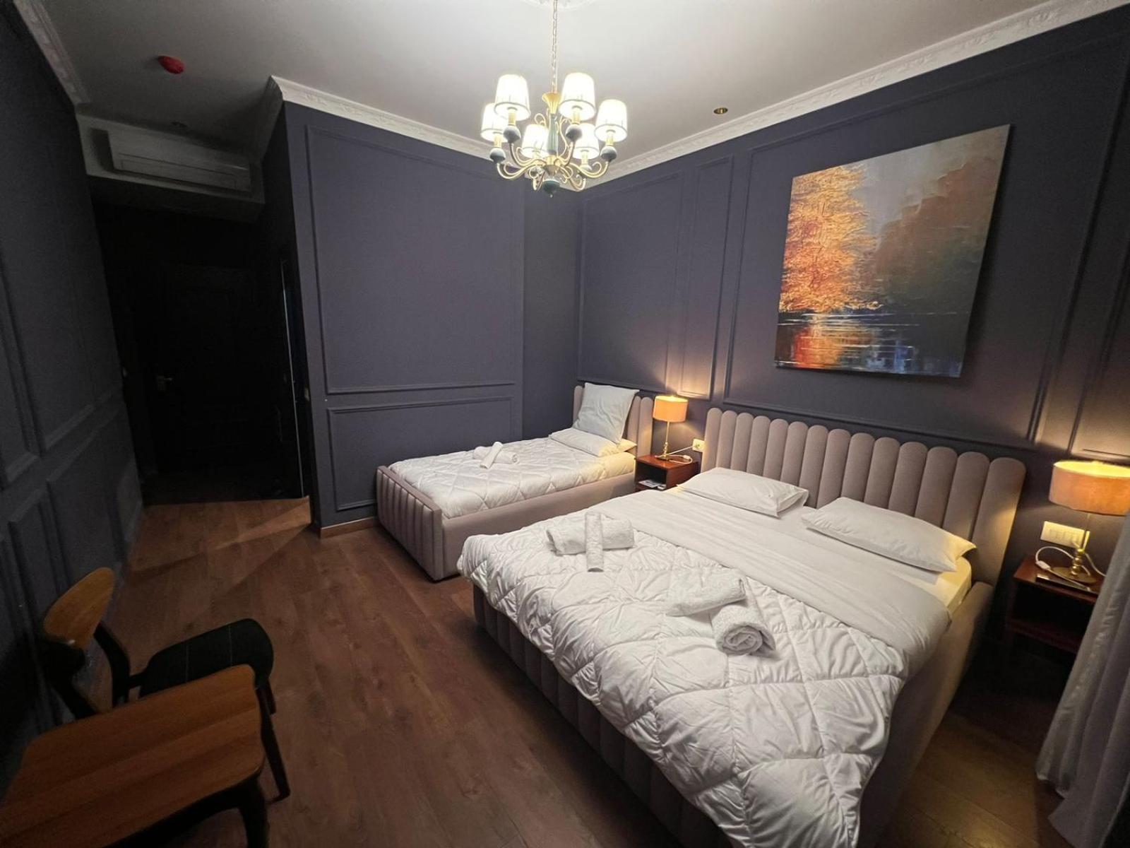 Triple Room with Private Bathroom photo 1