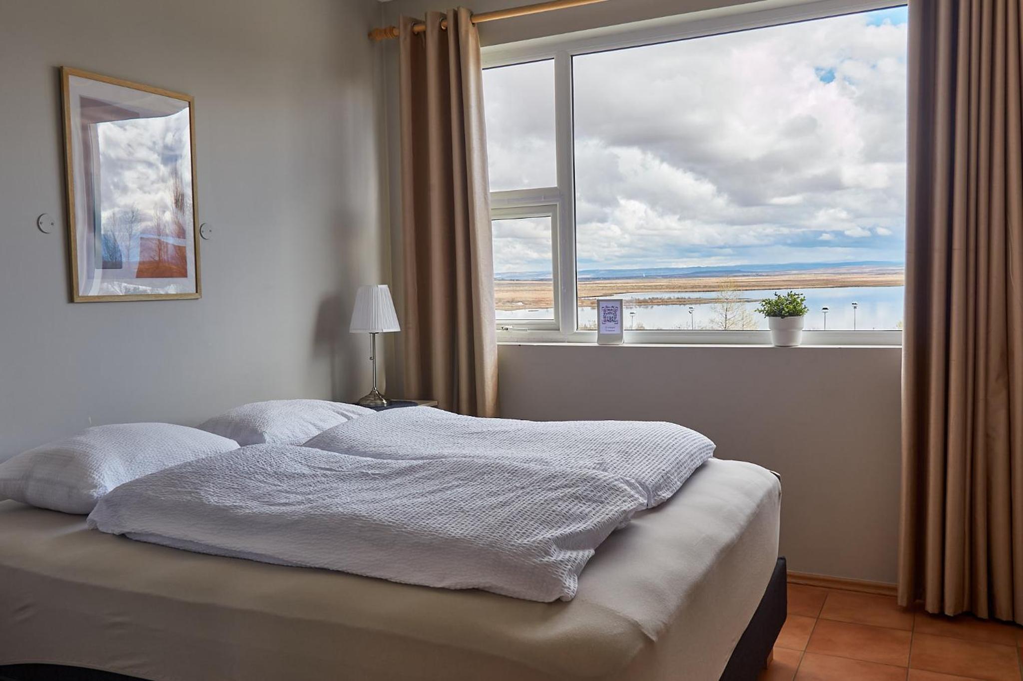 Double Room with Lake View