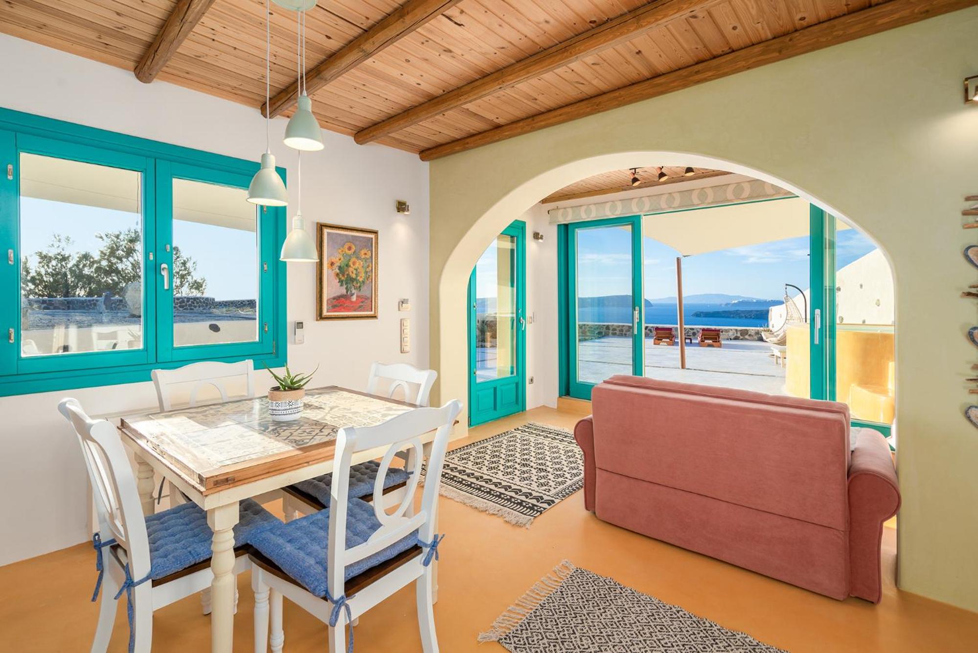 Villa photo 1